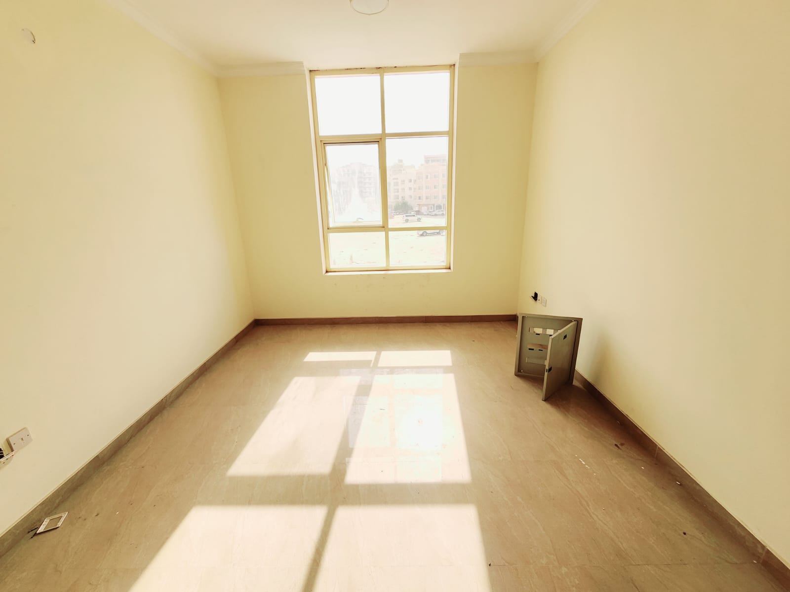 Brand New 1 BHK available fully family building school area in Muwailha Sharjah Call Ahsan Ali