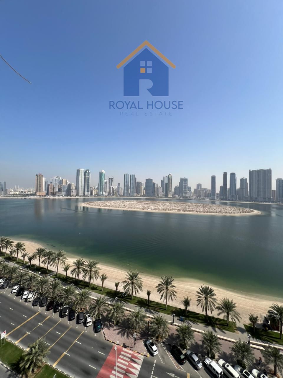 Apartment for sale, 3 rooms, a lounge in Al Mamzar