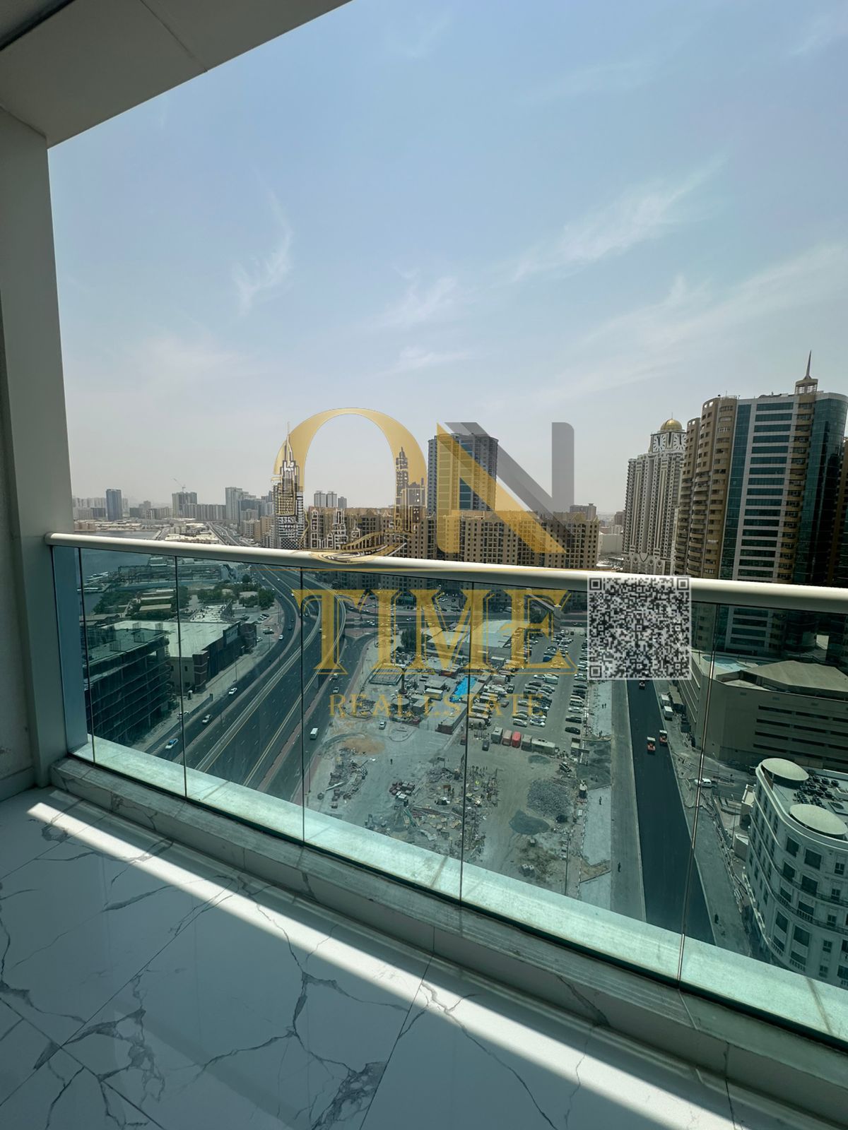 Spacious area | Prime location | Open view