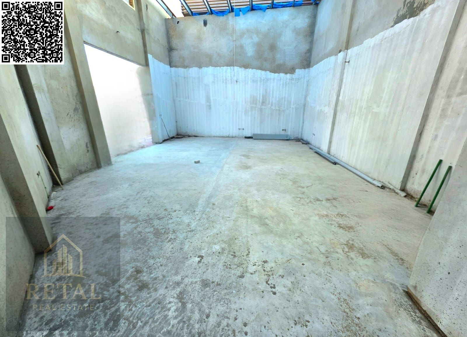 Lowest price, new warehouse on a main street, one flat plot.