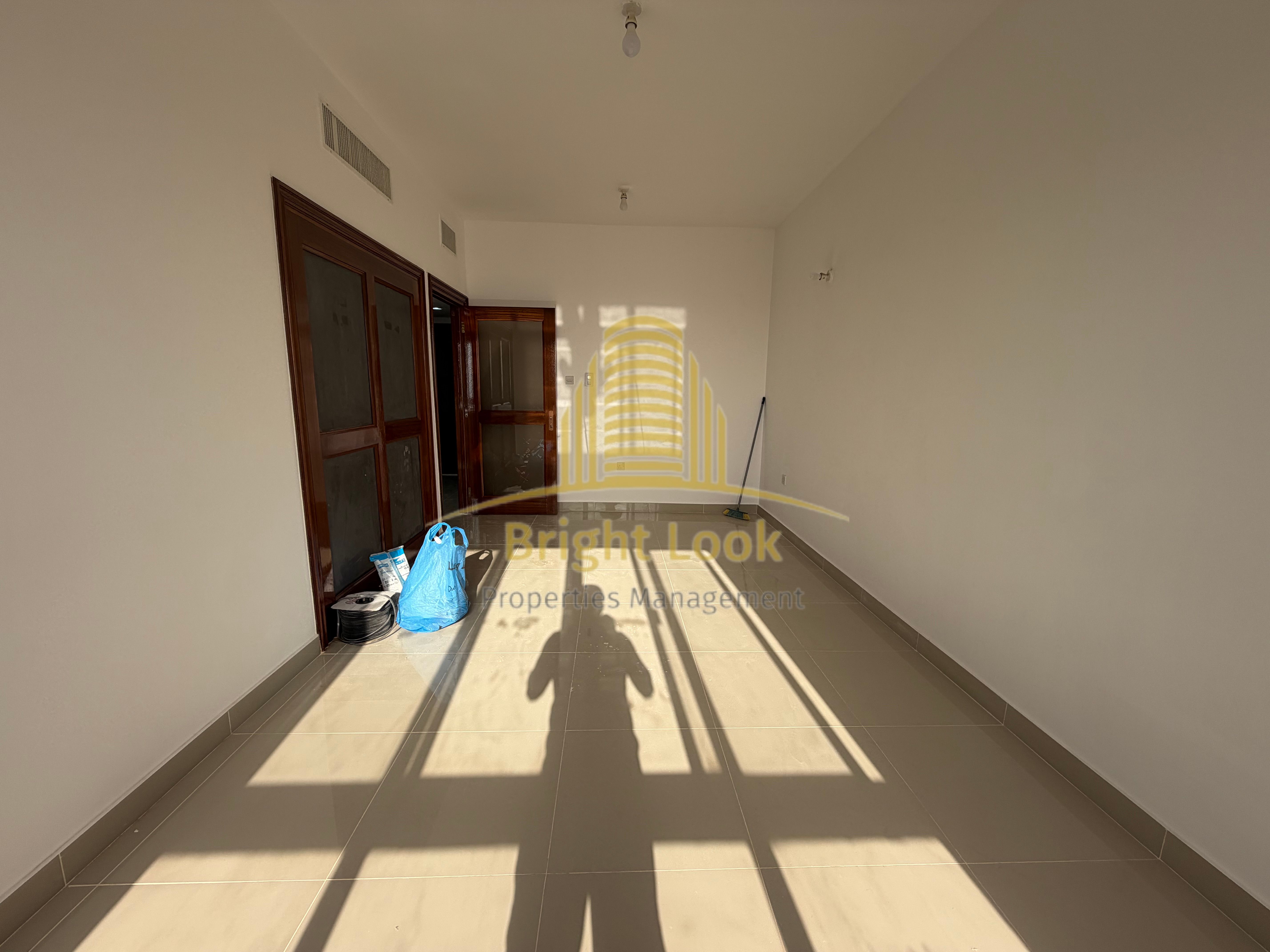 Fully Renovated 1BHK Apartment with Balcony!!!