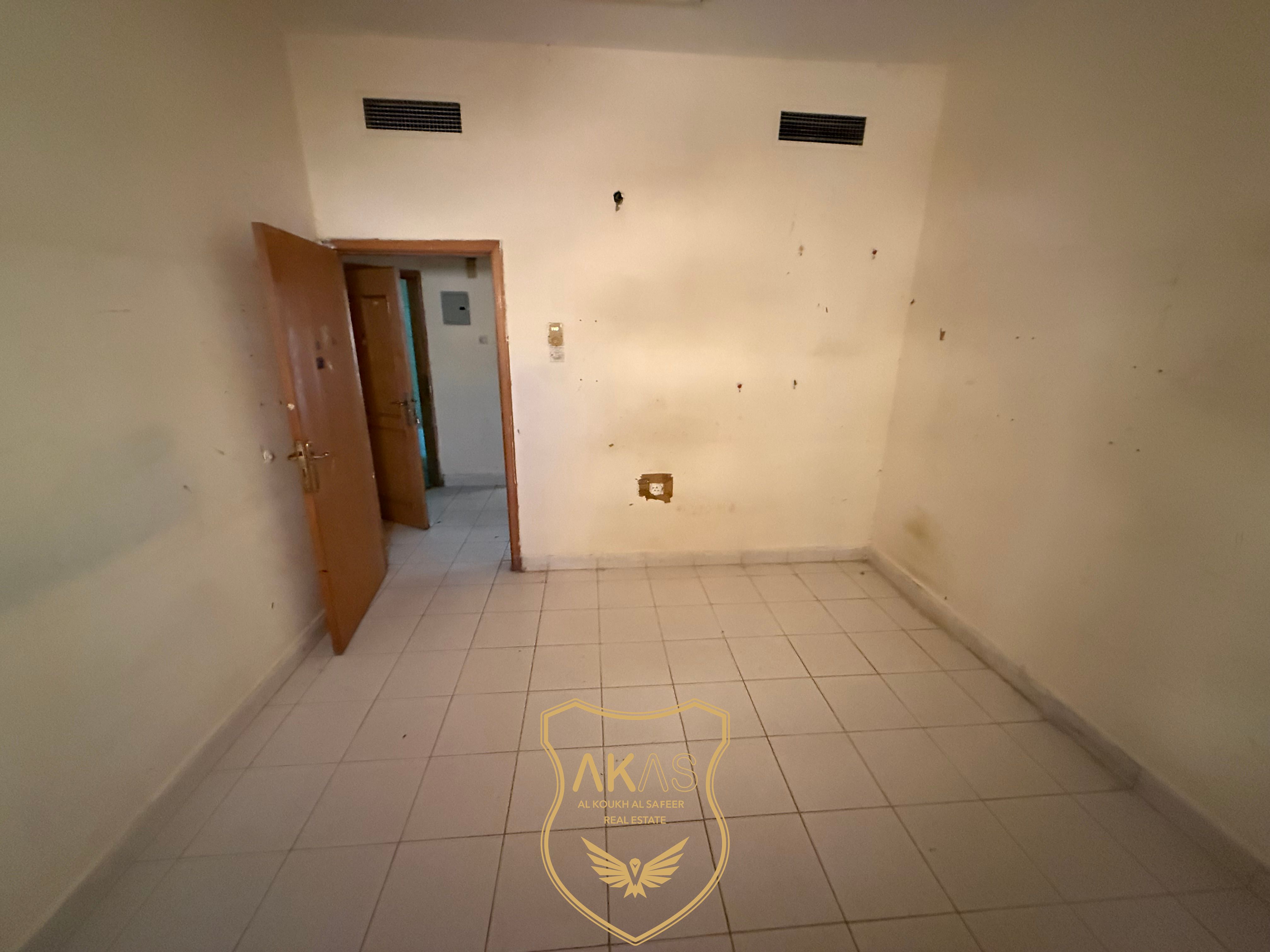 Well-Maintained One Bedroom Apartment | Central AC | Bachelors Only