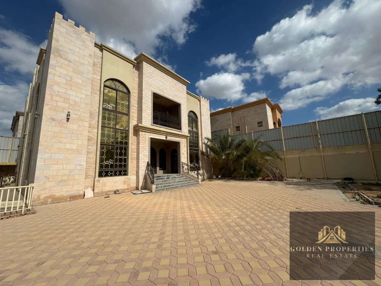 villa 5BD with Pool For Rent in Al Uraibi Ras Al Khaimah