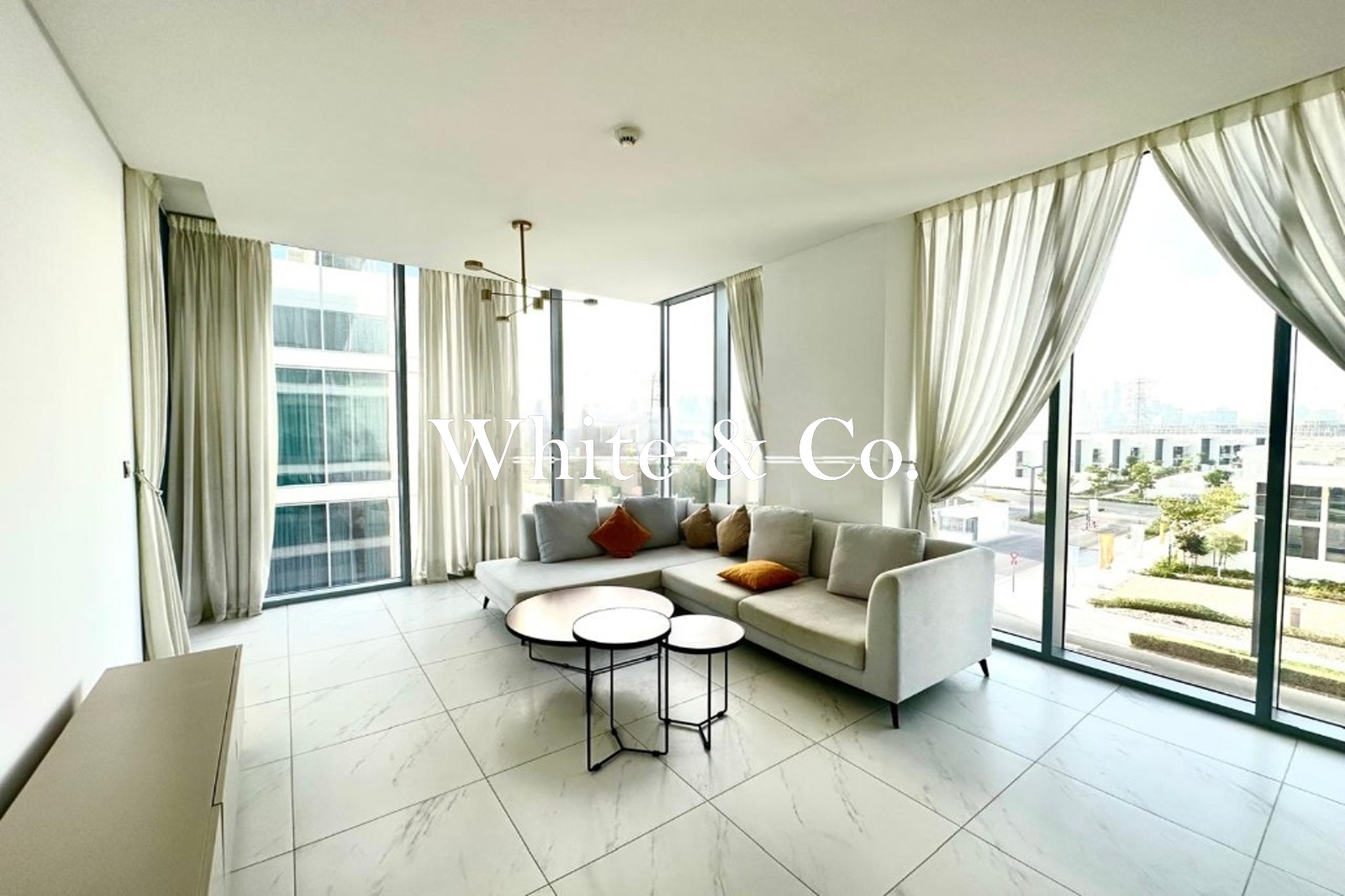 Price Reduction | Corner Unit | Lagoon View