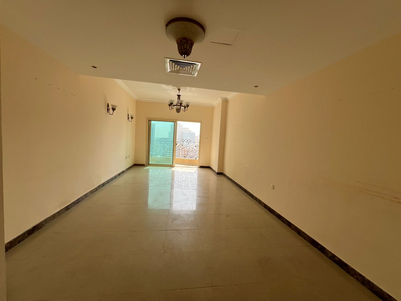 Free gym & pool + open view with balcony, spacious rooms, master room, 3 bathrooms, prime lively location close to all services.
