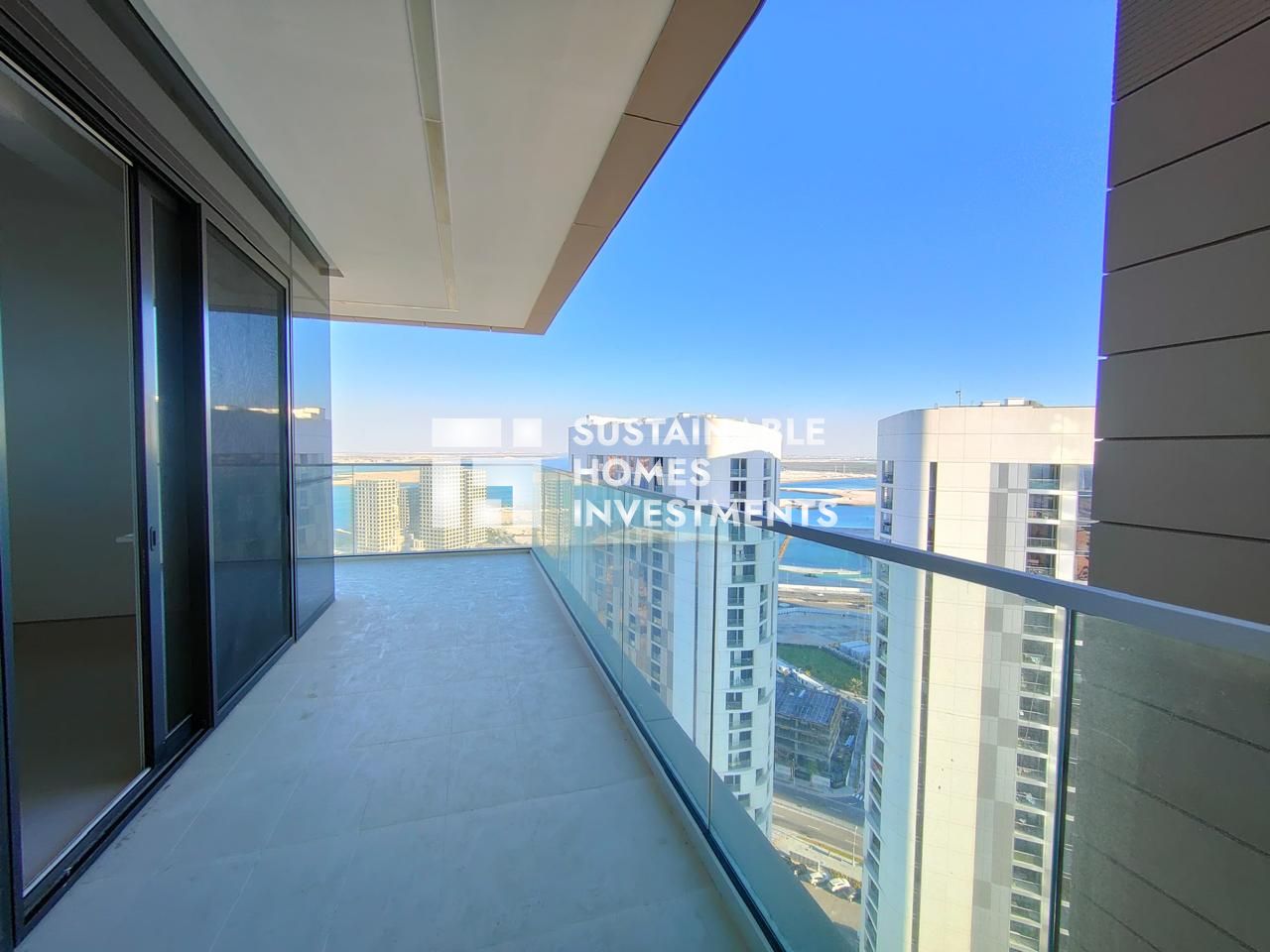 Seaview l Huge Layout l Spacious Apartment