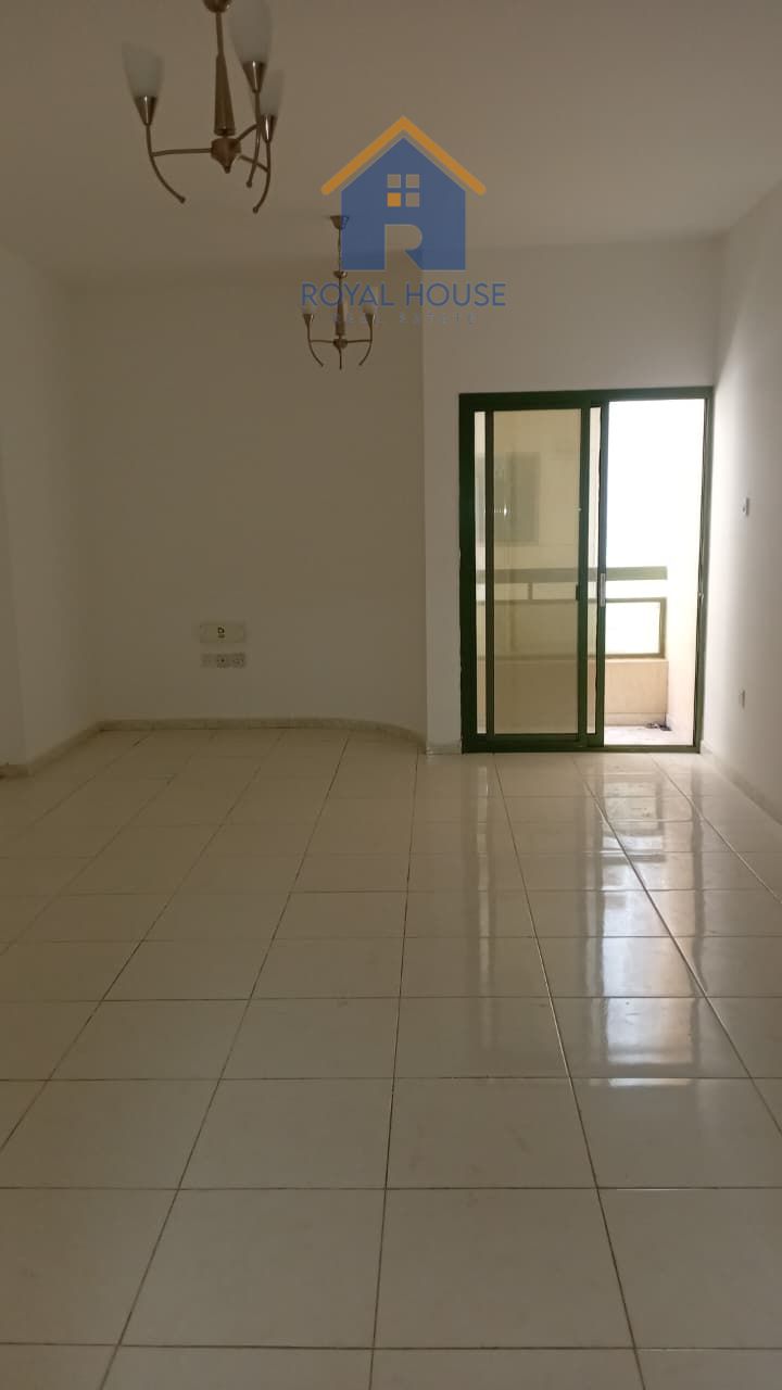 One bedroom and living room in Al Qasba, free air