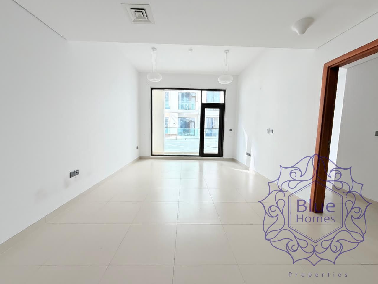 STUNNING 1BR WITH MODERN AMENITIES CALL NOW