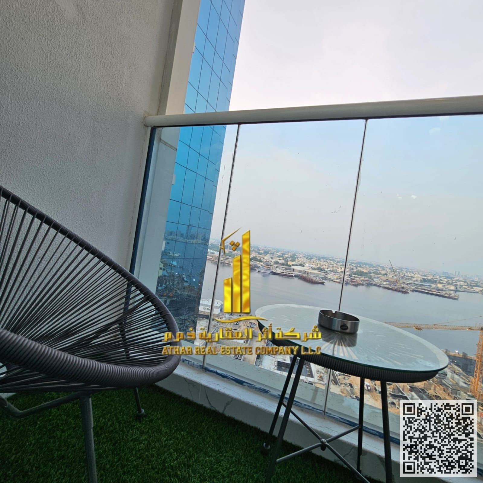 Luxury apartment for monthly rent, two bedrooms and a hall with a sea view, fully furnished with high-end hotel furniture and a fully equipped kitchen