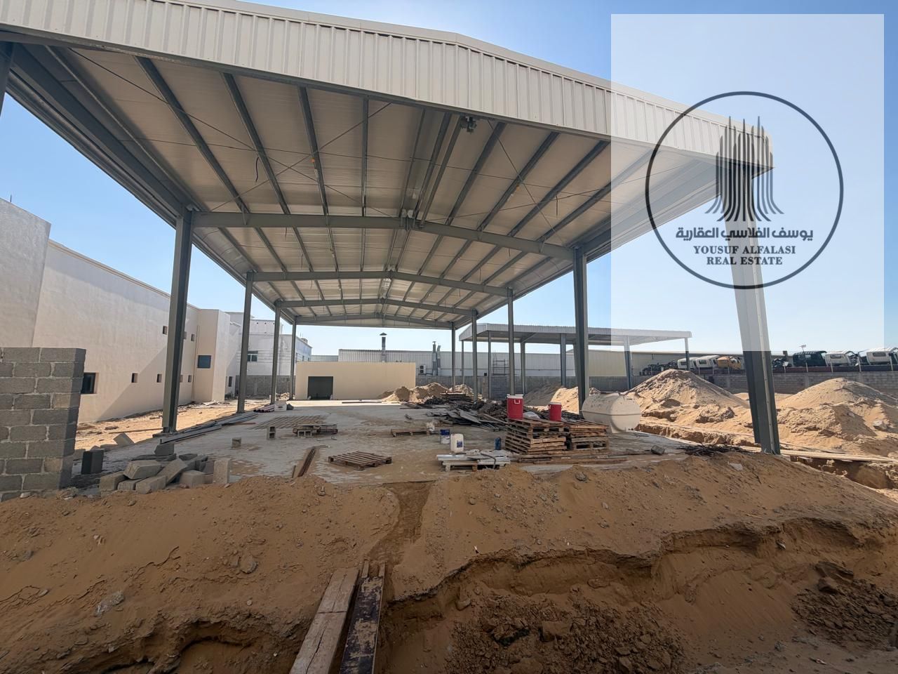 For rent: A fully integrated industrial and commercial complex with an area of 41,000 square feet and a power capacity of 500 KVA