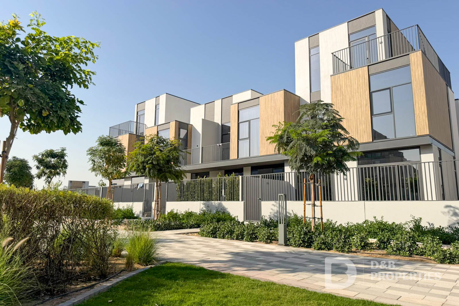 Exclusive | Direct Pool and Park Access | New