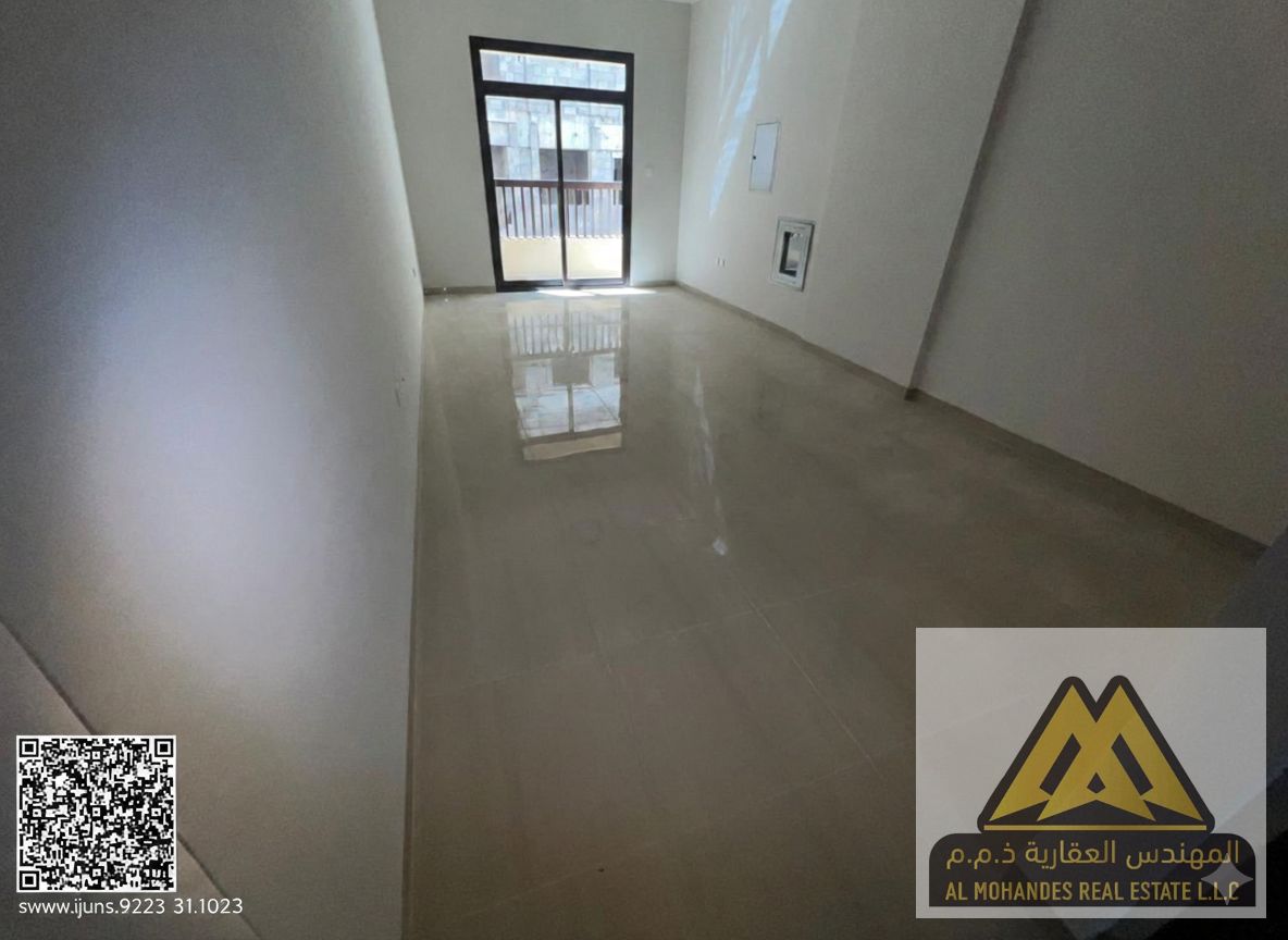 Master Bedroom | Central Air Conditioning | Spacious Layout | Stunning View | Parking