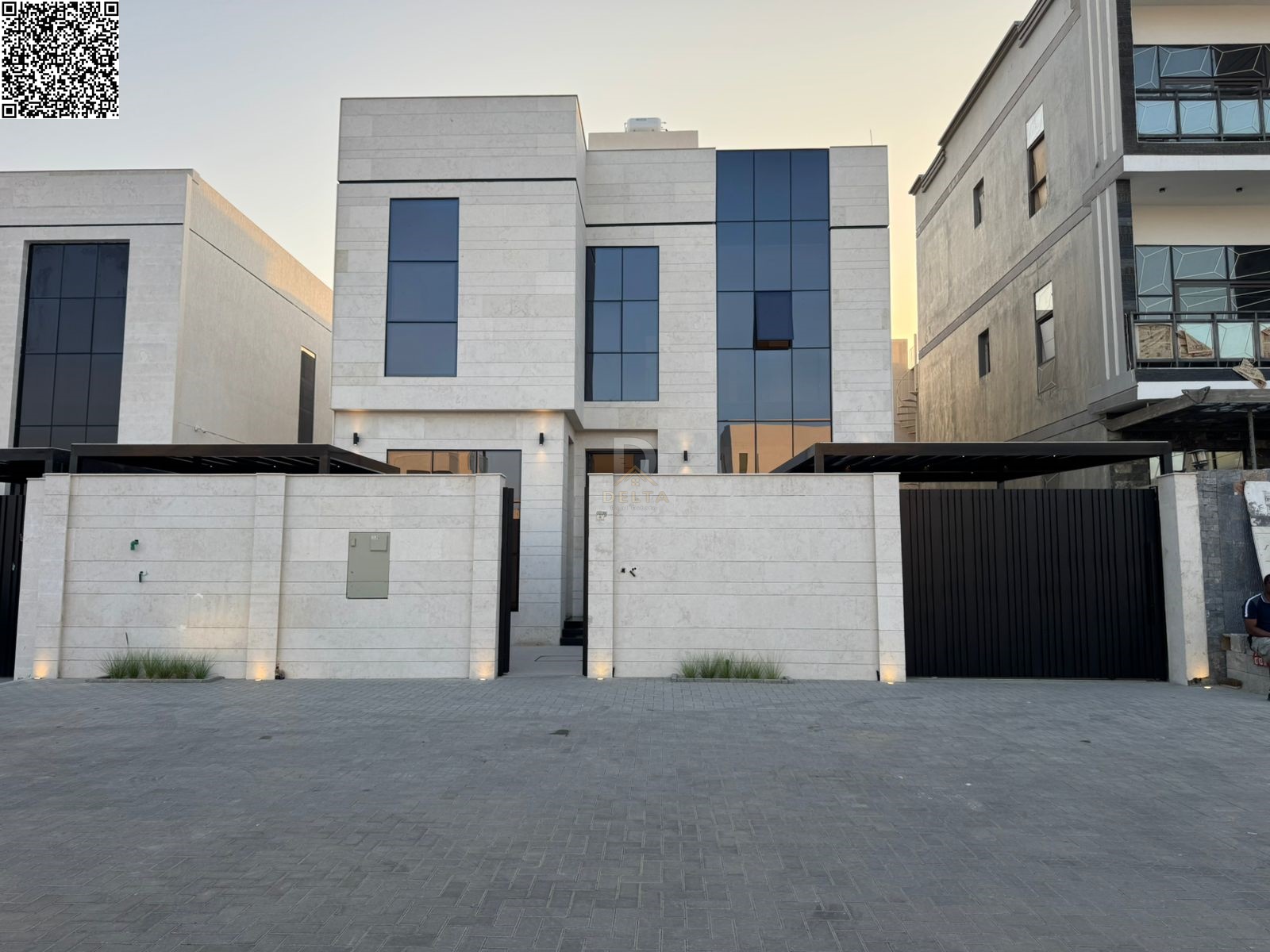 Villa for sale in Al Zahia area | 4 bedrooms and a majlis | 2 living rooms and a maid's room. Freehold ownership for all nationalities.