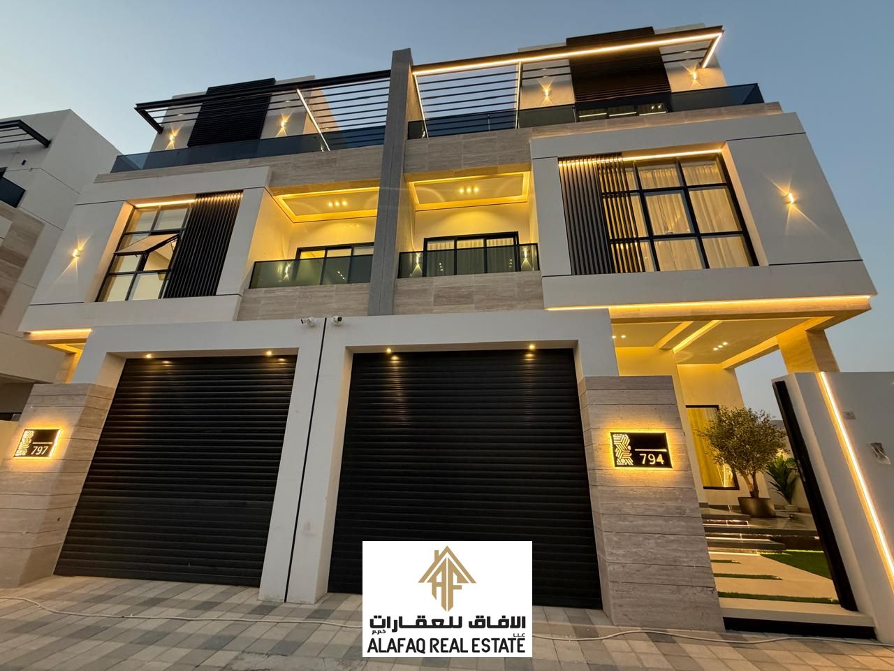 Semi Detached Villas for Sale in Al Tallah Spacious Layout with Elevator and Roof Terrace