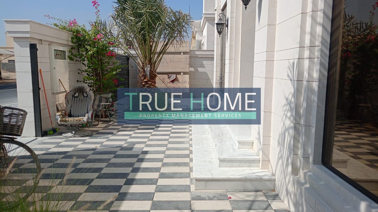 Luxury 5-Bedroom Villa with Garden | Al Hoshi
