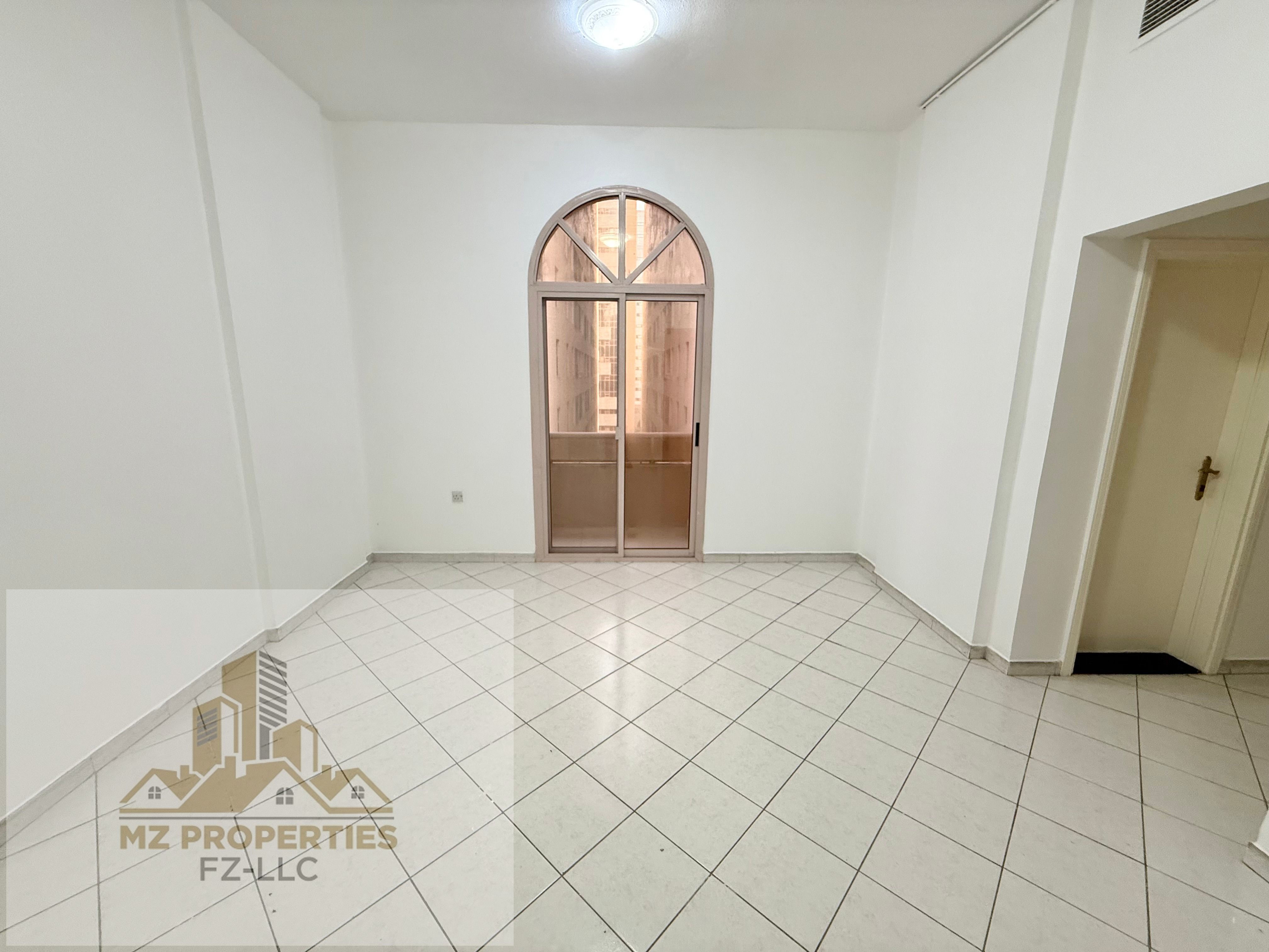 MARVELOUS OFFER !! BEAUTIFUL 1 BEDROOM HALL WITH BALCONY FAMILY BUILDING IDEAL LOCATION !! JUST 29,999