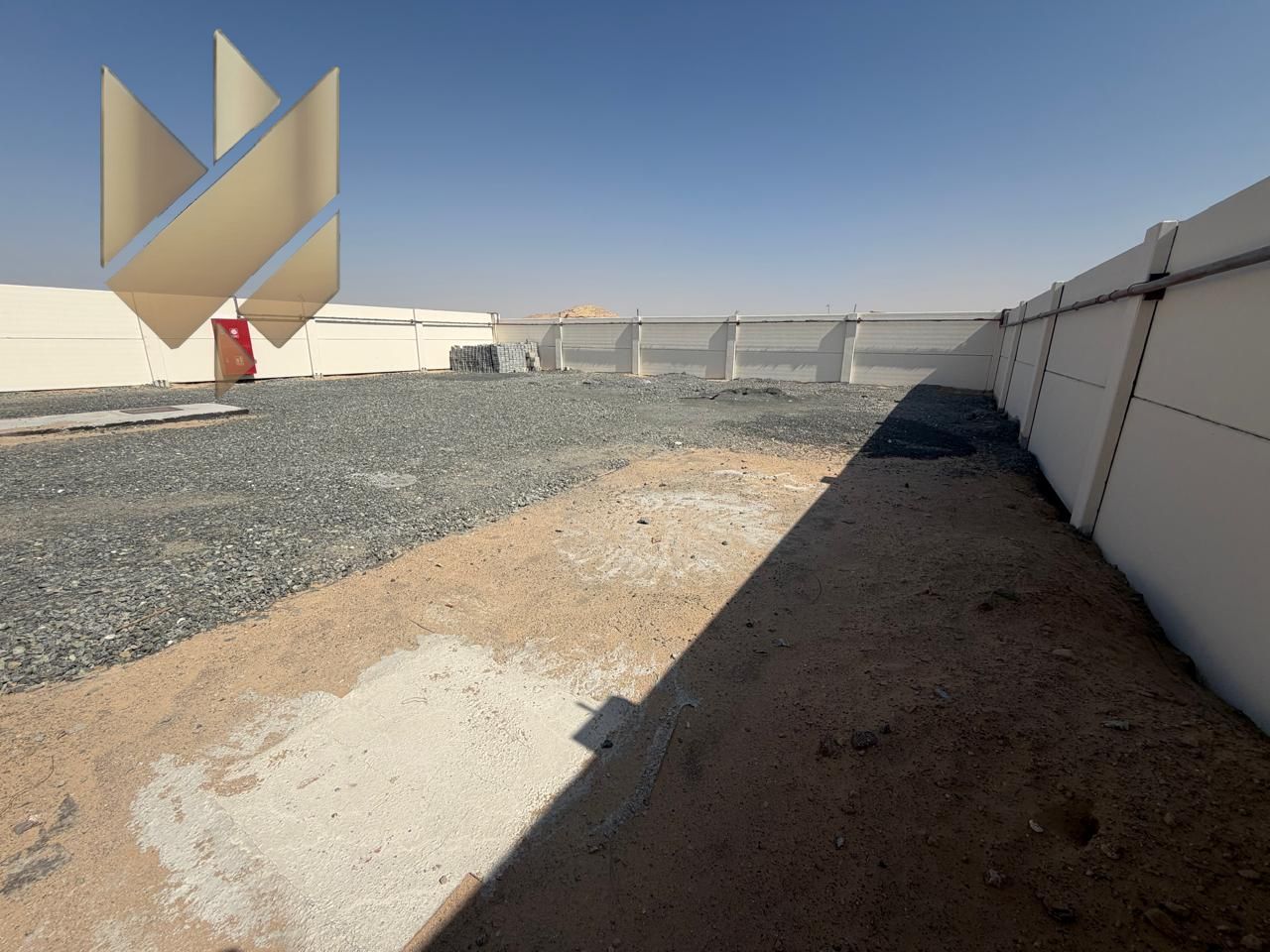 A small house for rent in Al Sajaa – practical space and prime location
