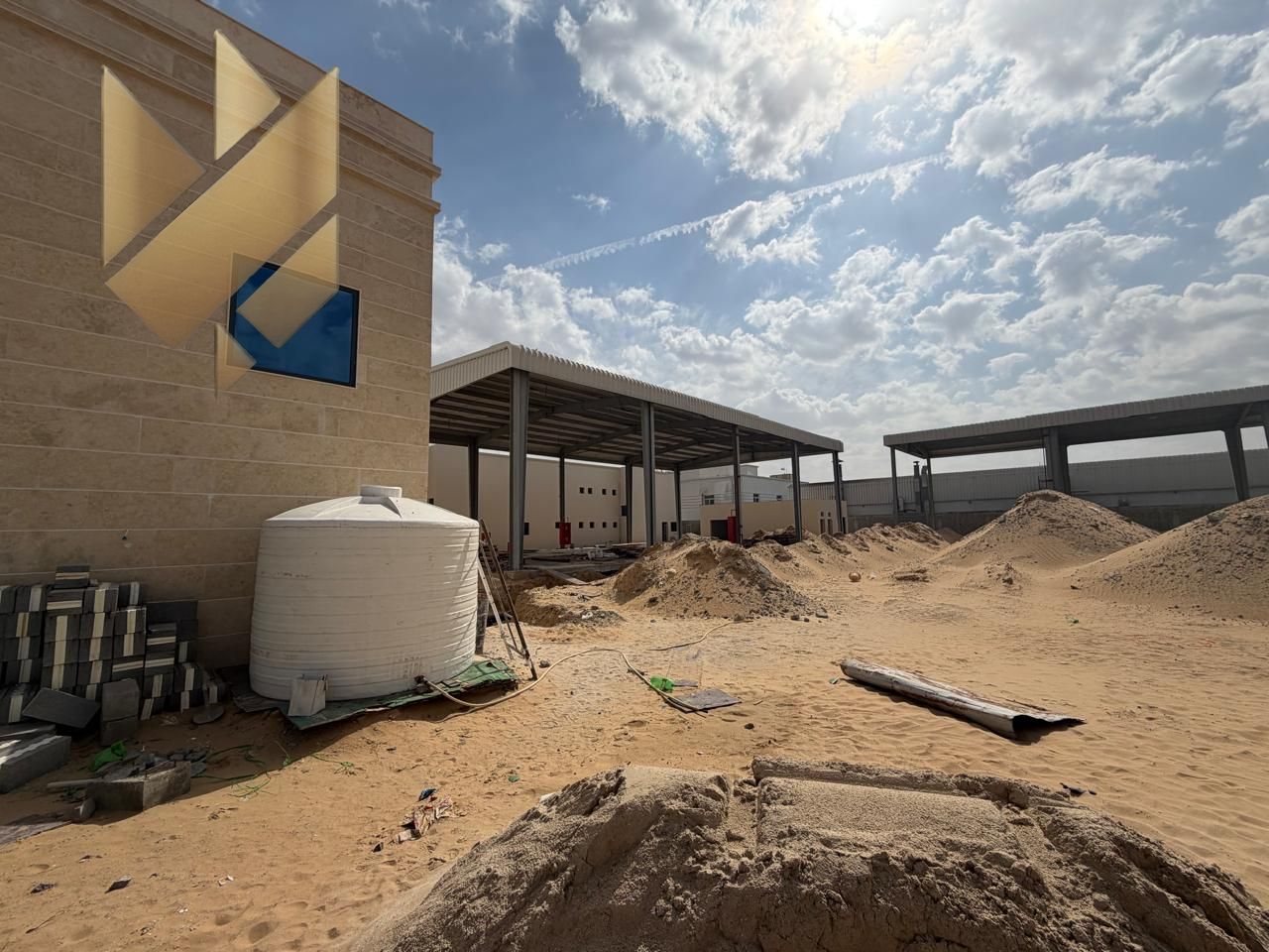 Factory 41000 sq. ft in Al Suja’a with Labor Camp