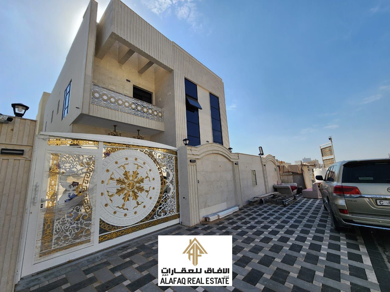 Luxury Villa for Sale in Ajman – 5 Master Bedrooms with Majlis, Living Hall, Maid Room and 2 Kitchens