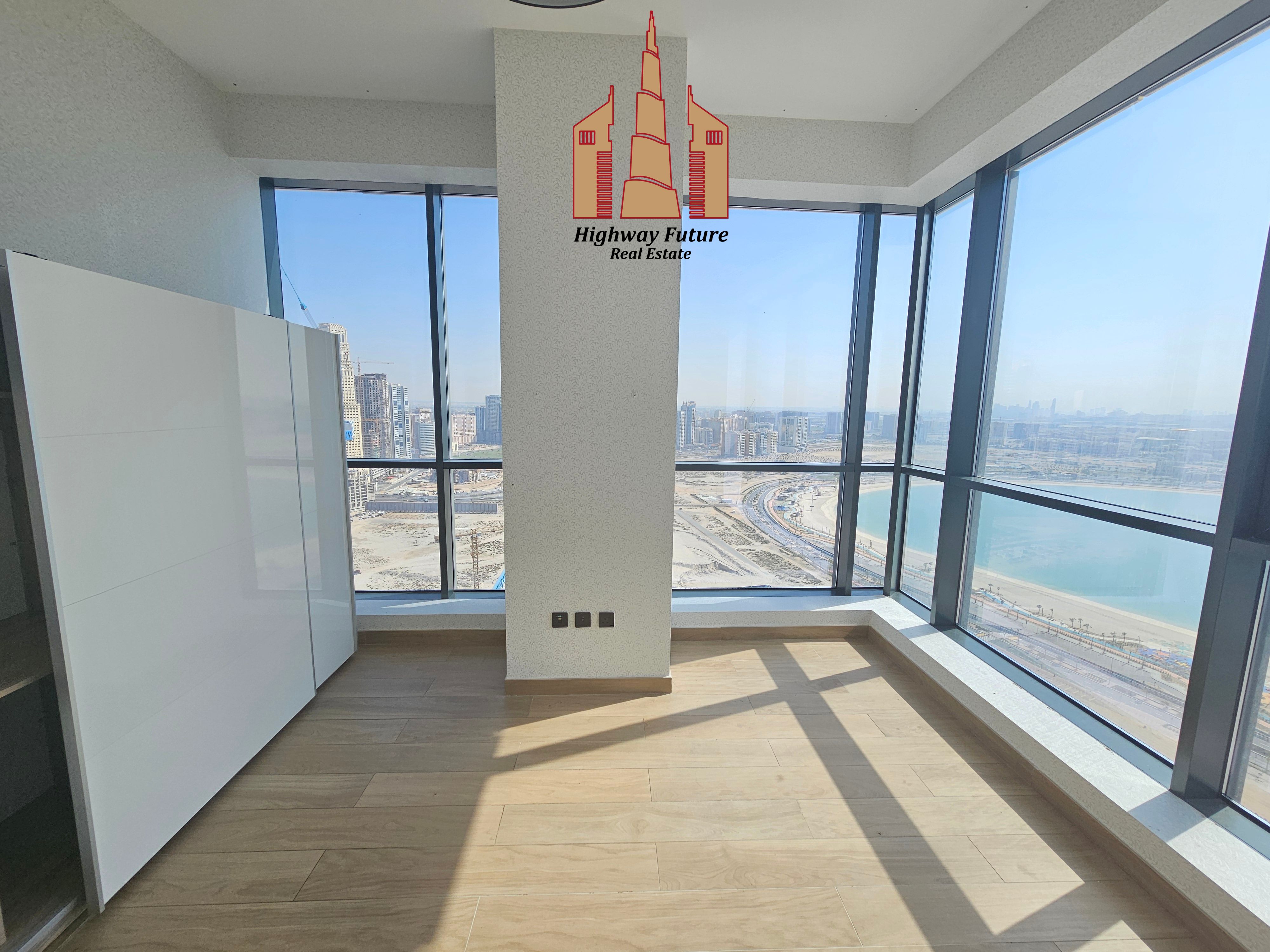 Luxurious 4-BR | Sea View | Prime Location |
