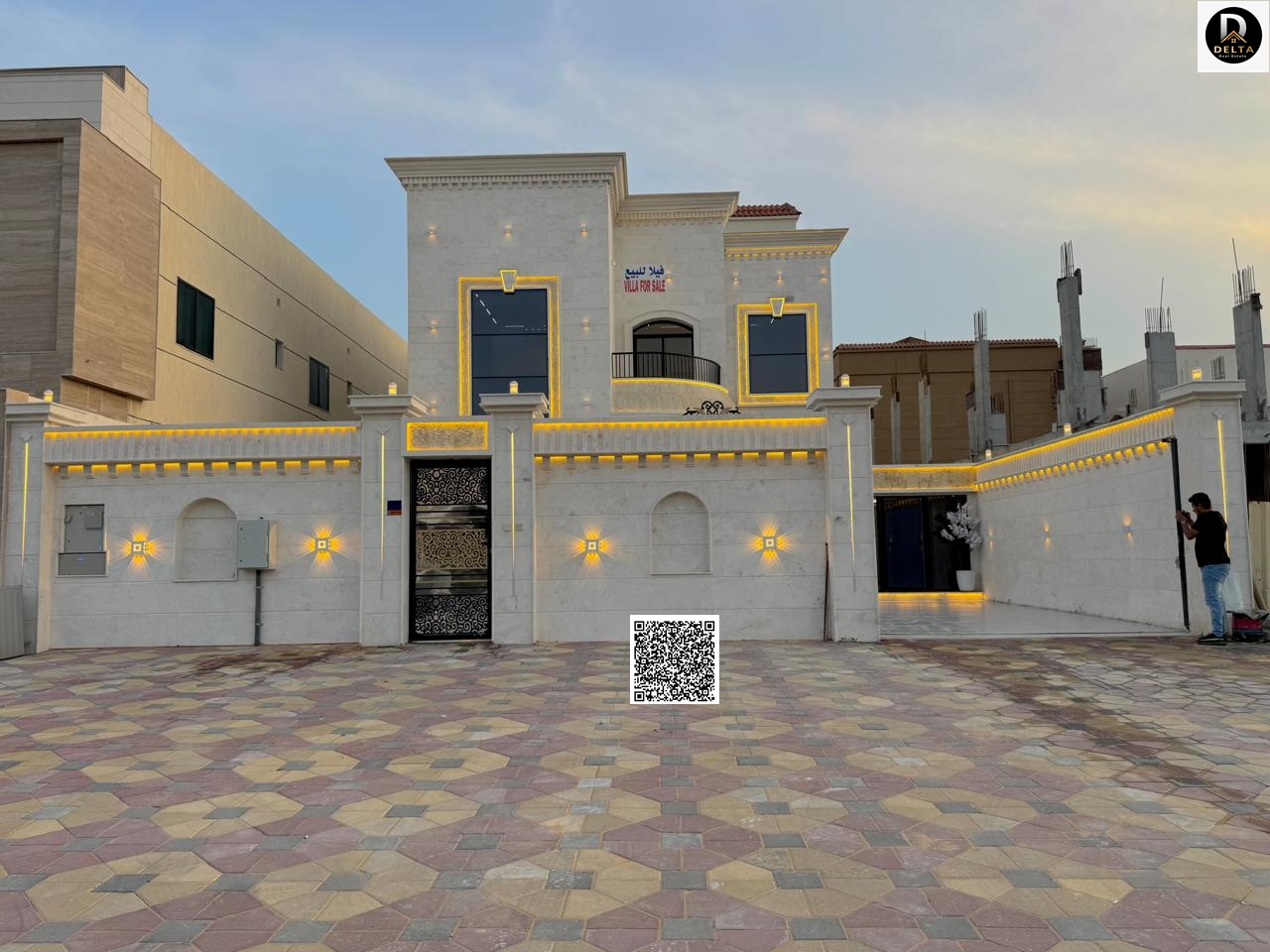 A unique opportunity to own a modern residential/commercial villa with a rooftop terrace, directly on the main road, in a quiet location in Al Muwaiha