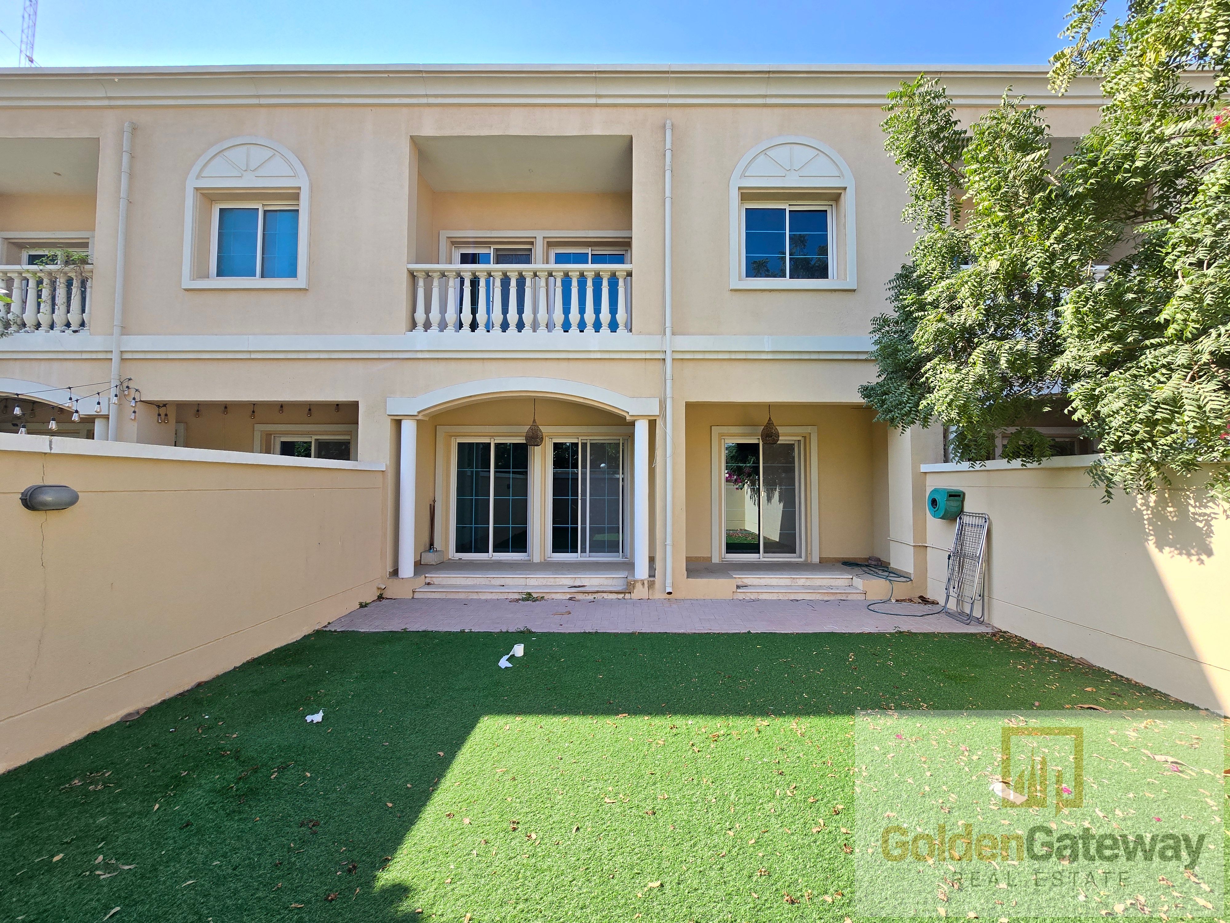 NEAR PARK| RARE UNIT| 2BR+MAIDS| JVT|