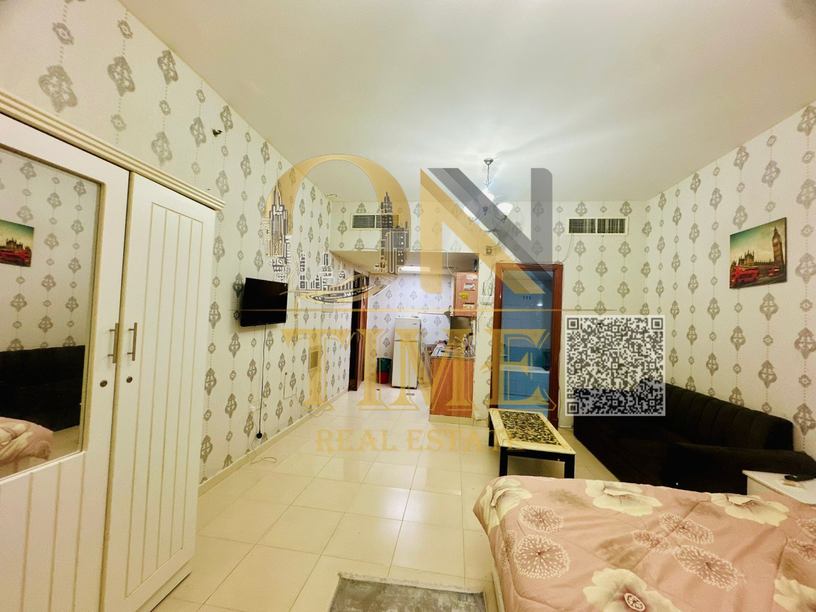 Invest now | Studio in Orient Towers at a great price | Privacy