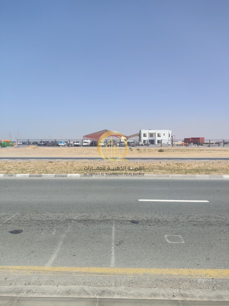Warehouse for sale in Al Sajaa Industrial Area on Public Street 97. Freehold for Arabs and 99-year leases for foreigners.