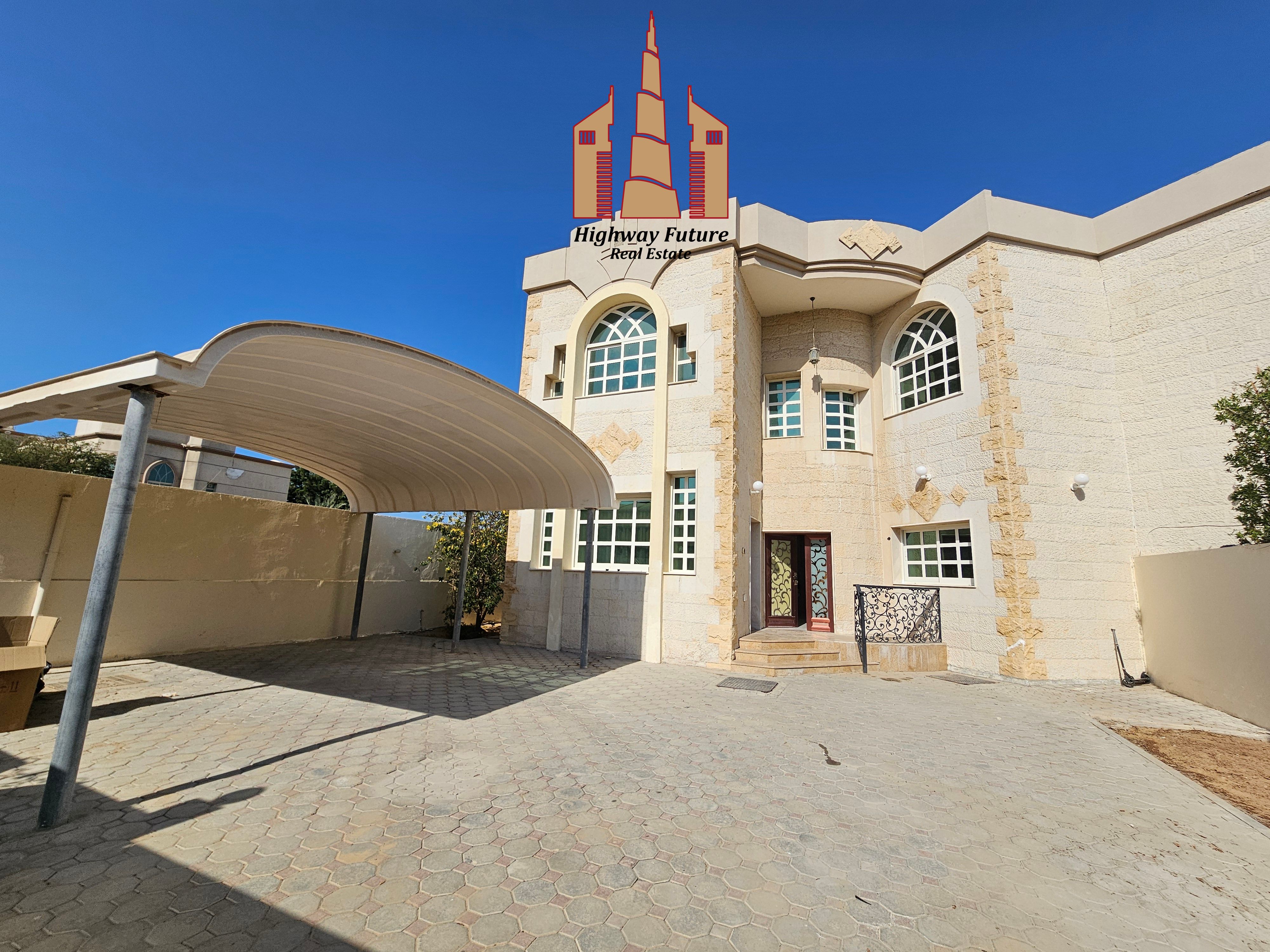 6 Bedroom very big Villa like new Villa 4 Master room Maids room Parking gardan Maids room Near Beach