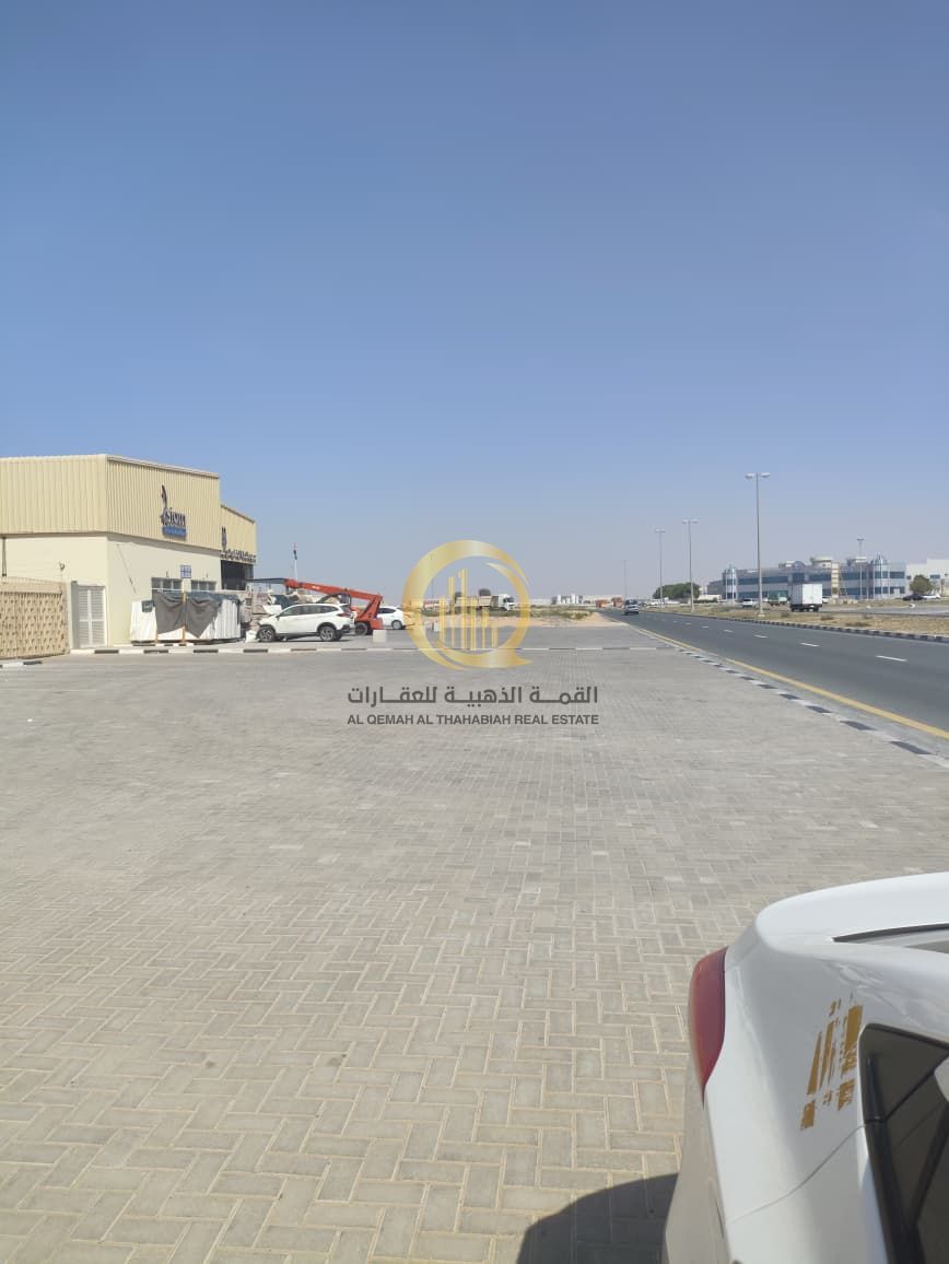 For sale: a plot and two offices in Al-Hanou, new and not rented, with electricity. Land area: 17,000 sq. ft on Street 97 in a very prime location.
