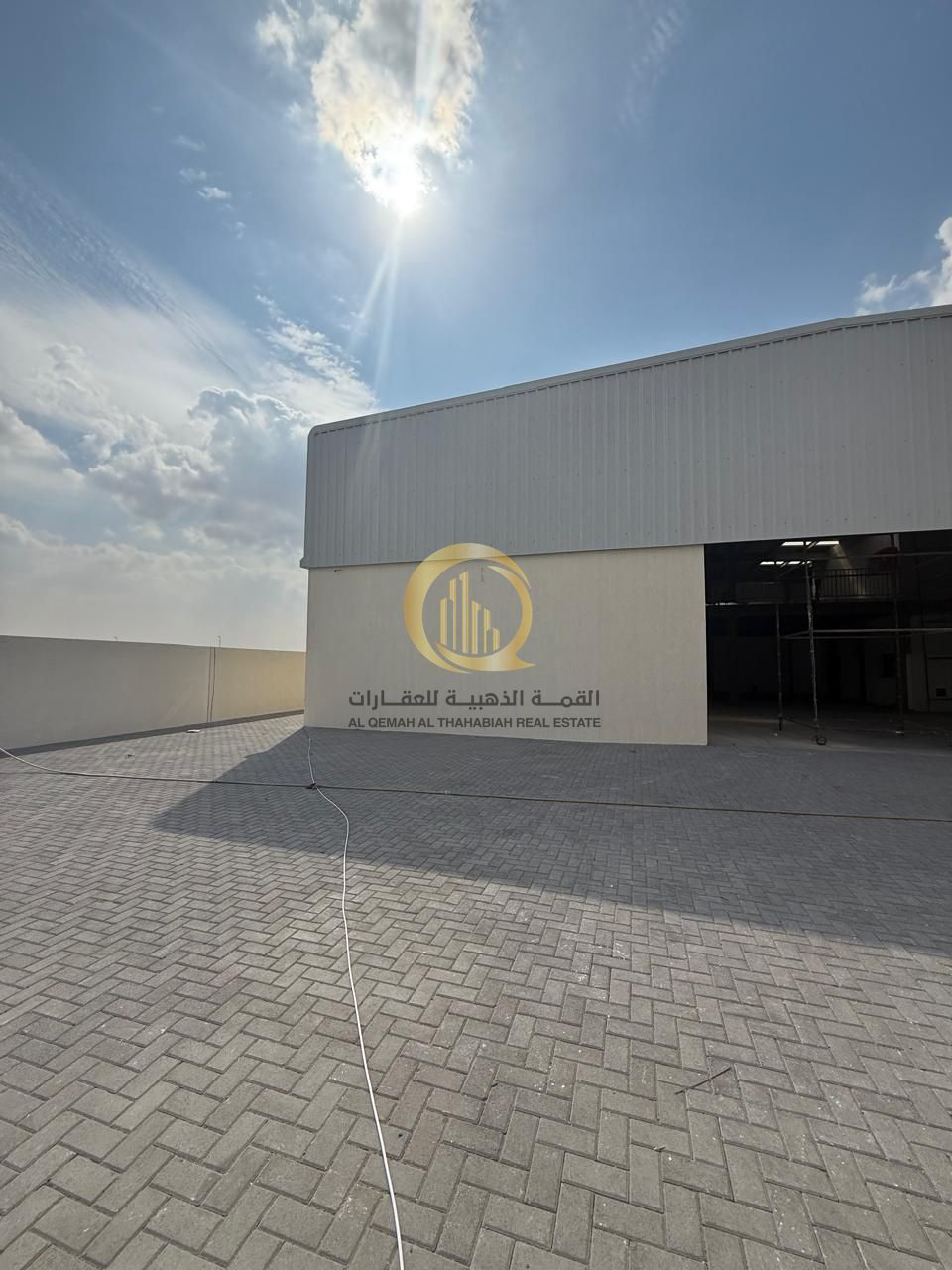 Warehouse for sale in Al Hanoo Al Jaleel, Industrial Al Suj'ah, Sharjah. Land area: 14,500 sq. ft.