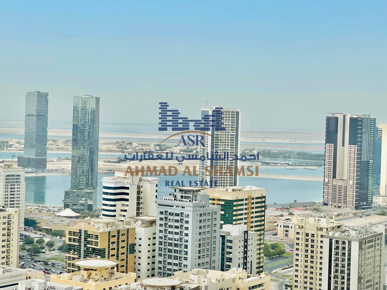 Amazing View 3BHK || Maidroom || Gym And Pool || 1 Car Parking Free || Easy Access To Dubai |