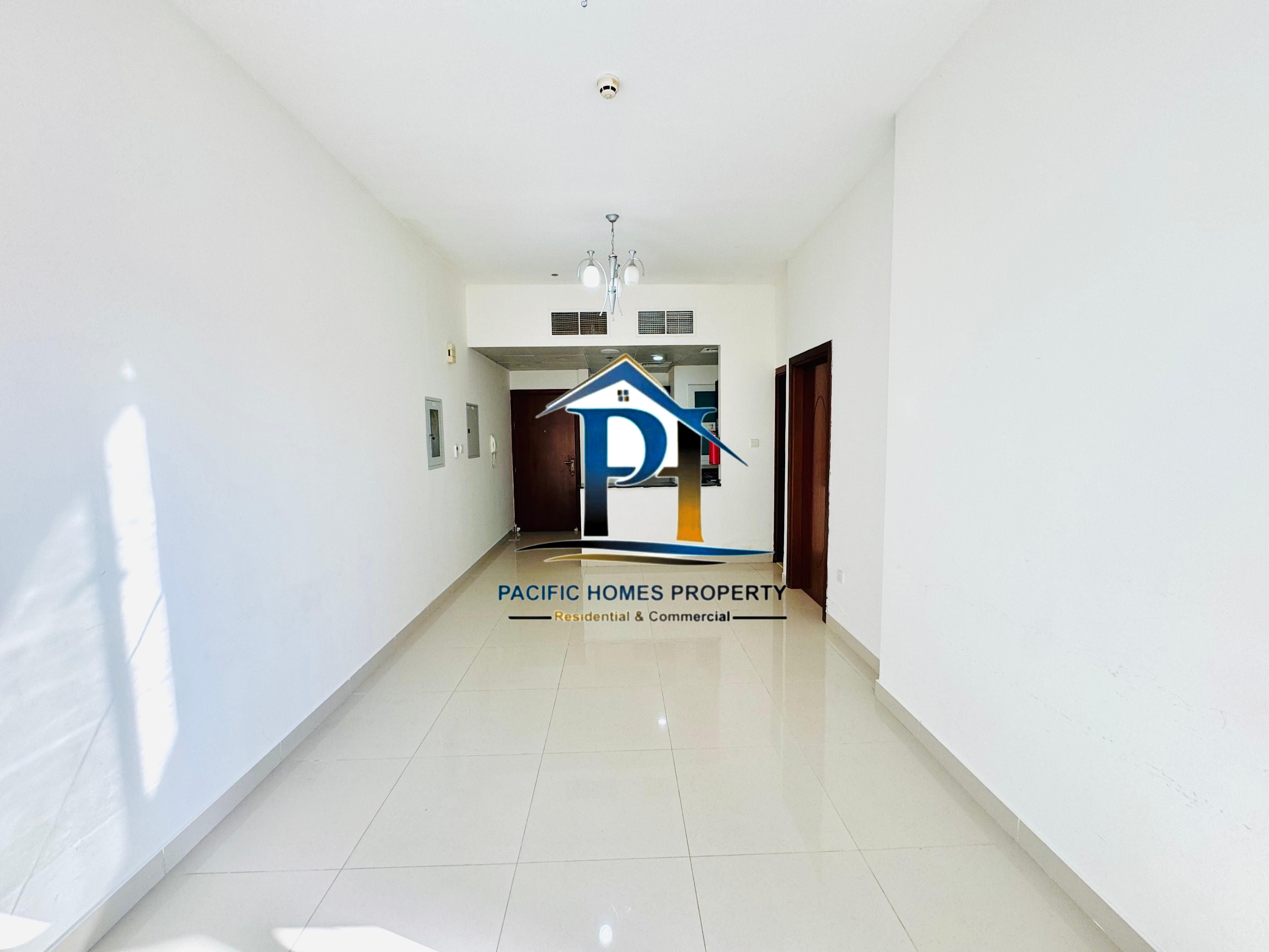 ELEGANT | 1BHK | BALCONY | POOL | GYM | PARKING | ONLY FAMILY