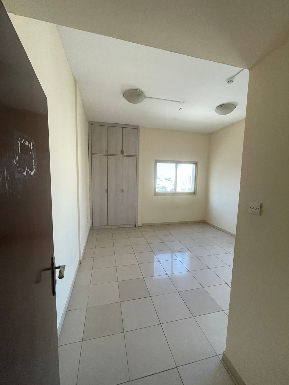For rent in Al Murijah – Sharjah Two bedrooms and a living room 2 bathrooms Balcony Excellent space Central air conditioning