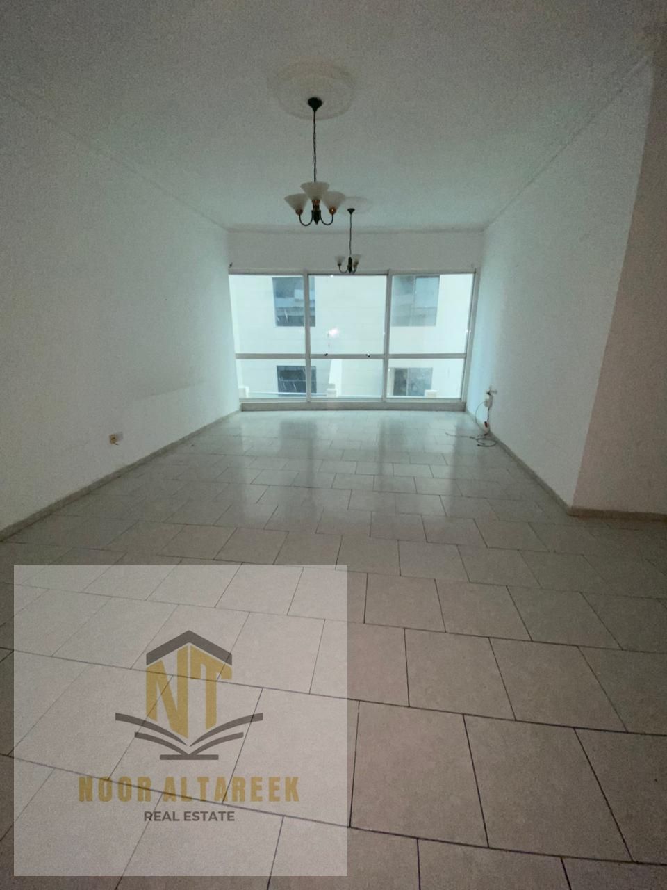 Al Majaz Apartment 2 Two rooms and a hall 2 bathrooms Free air conditioning