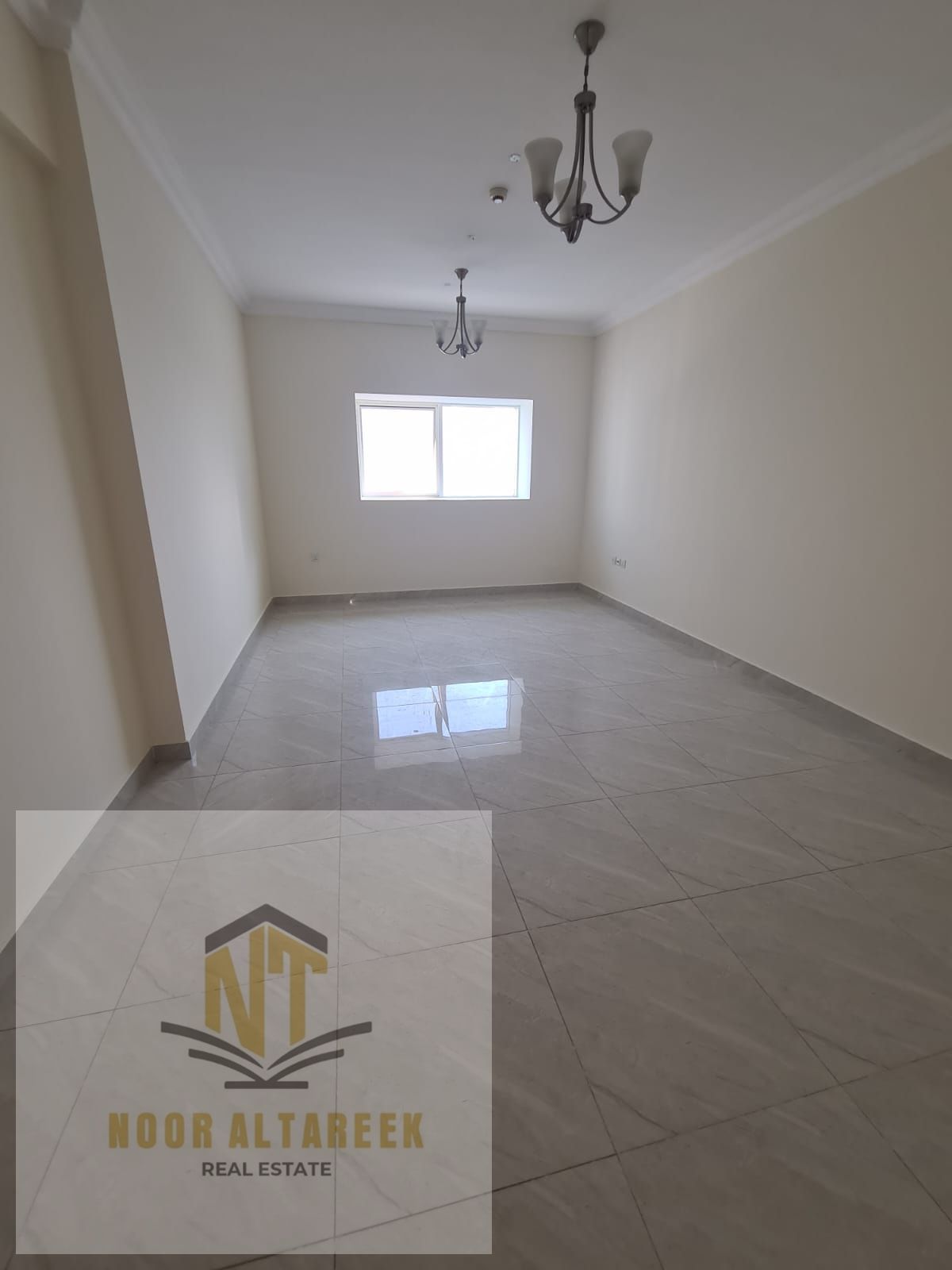 Annual apartment for rent in Al Majaz 2, Sharjah, located in a lively and prime area close to Al Majaz Corniche and all essential services such as