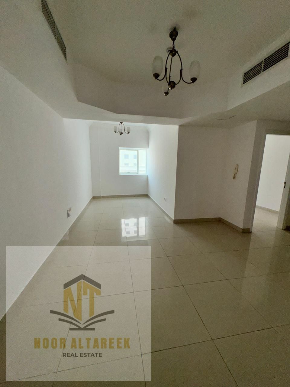 Presented by Noor Al Tareeq Real Estate A suitable apartment is available for annual rent in Al Khan, located in a prime area with all essential ser