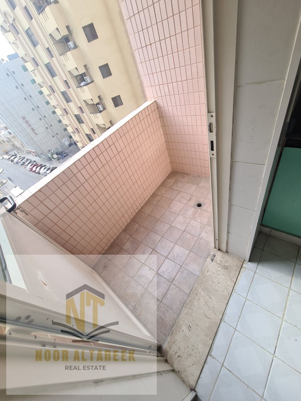 A nnual Apartment for Rent – Noor Al Tareeq Real EstatNoor Al Tareeq Real Estate offers a well-locatedapartment for annual rent in Al Shuwaiheen, i