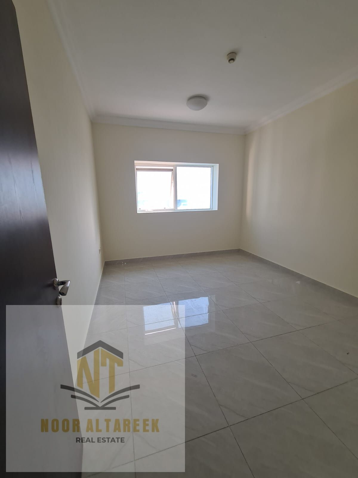 Upscale living in Al Majaz 2 | Two bedrooms and a living room with free parking. Enjoy living in one of Sharjah's most vibrant areas (Al Majaz 2).