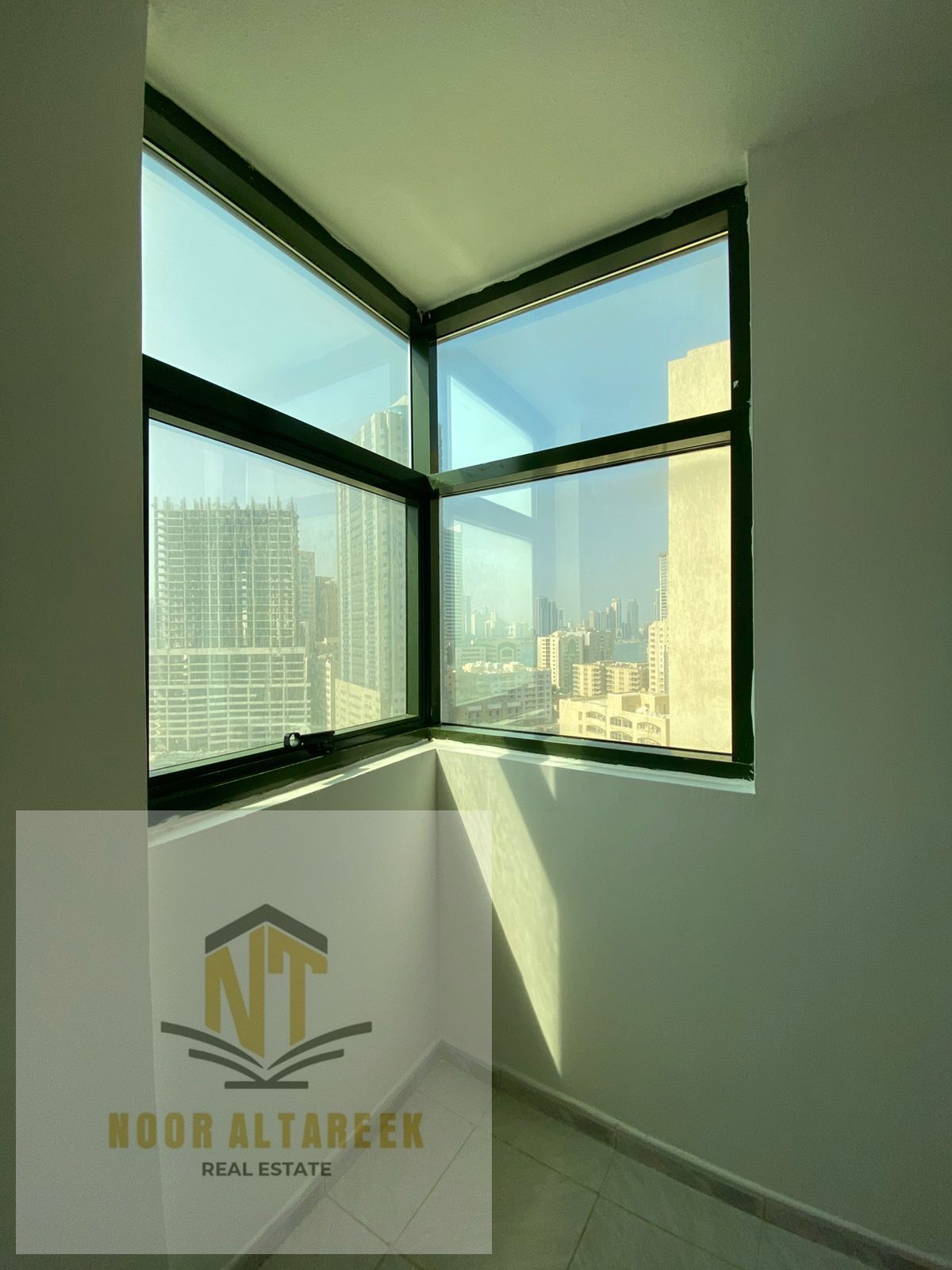 Apartment for annual rent in Abu Shagara area – Sharjah A great opportunity to live in a vibrant location close to all services and public amenities.