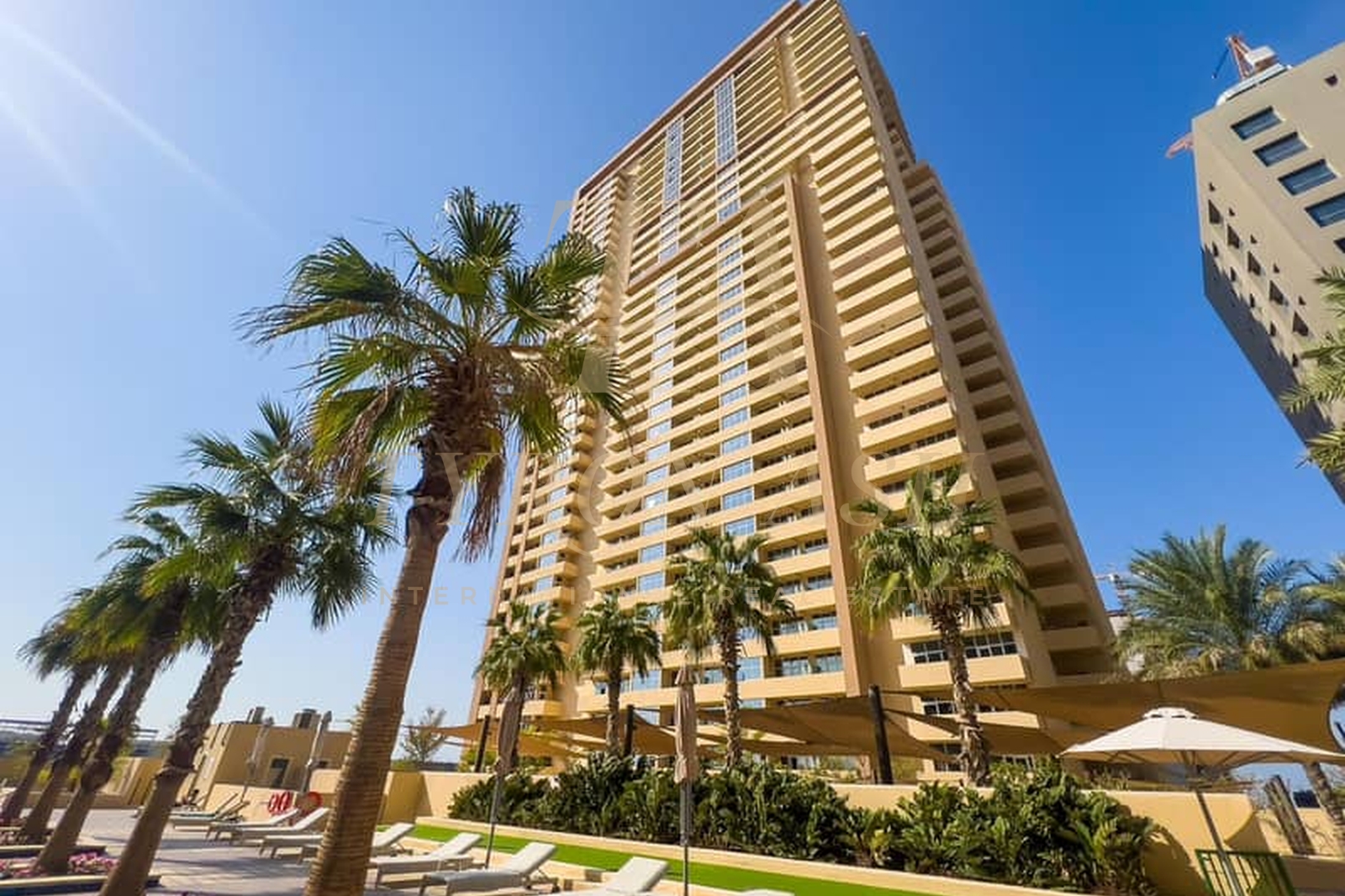 HIGH FLOOR | SPACIOUS | MULTIPLE CHEQUES