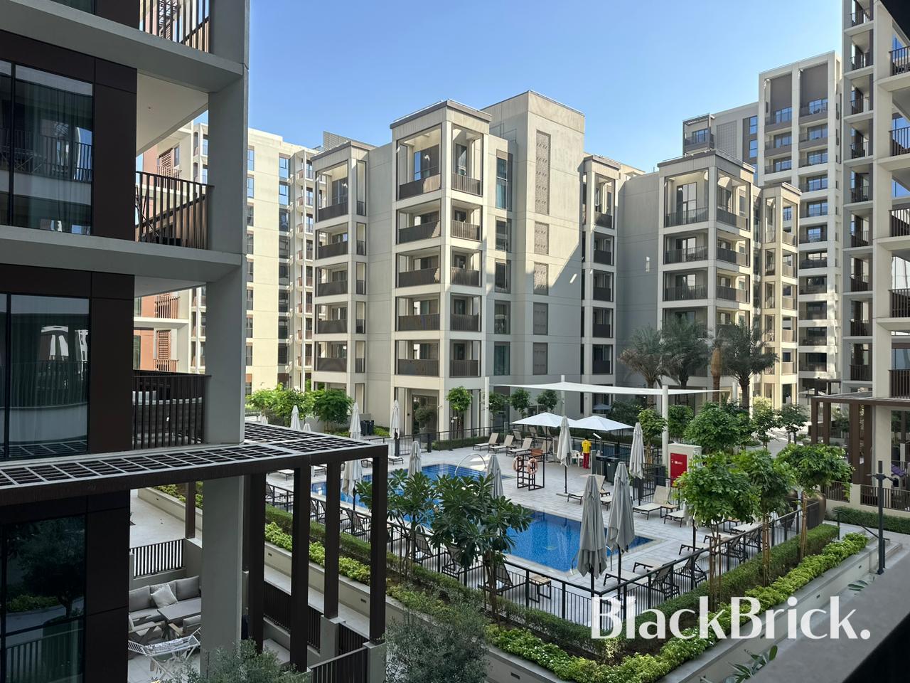 Pool View | Flexible Cheques | Appliances Included