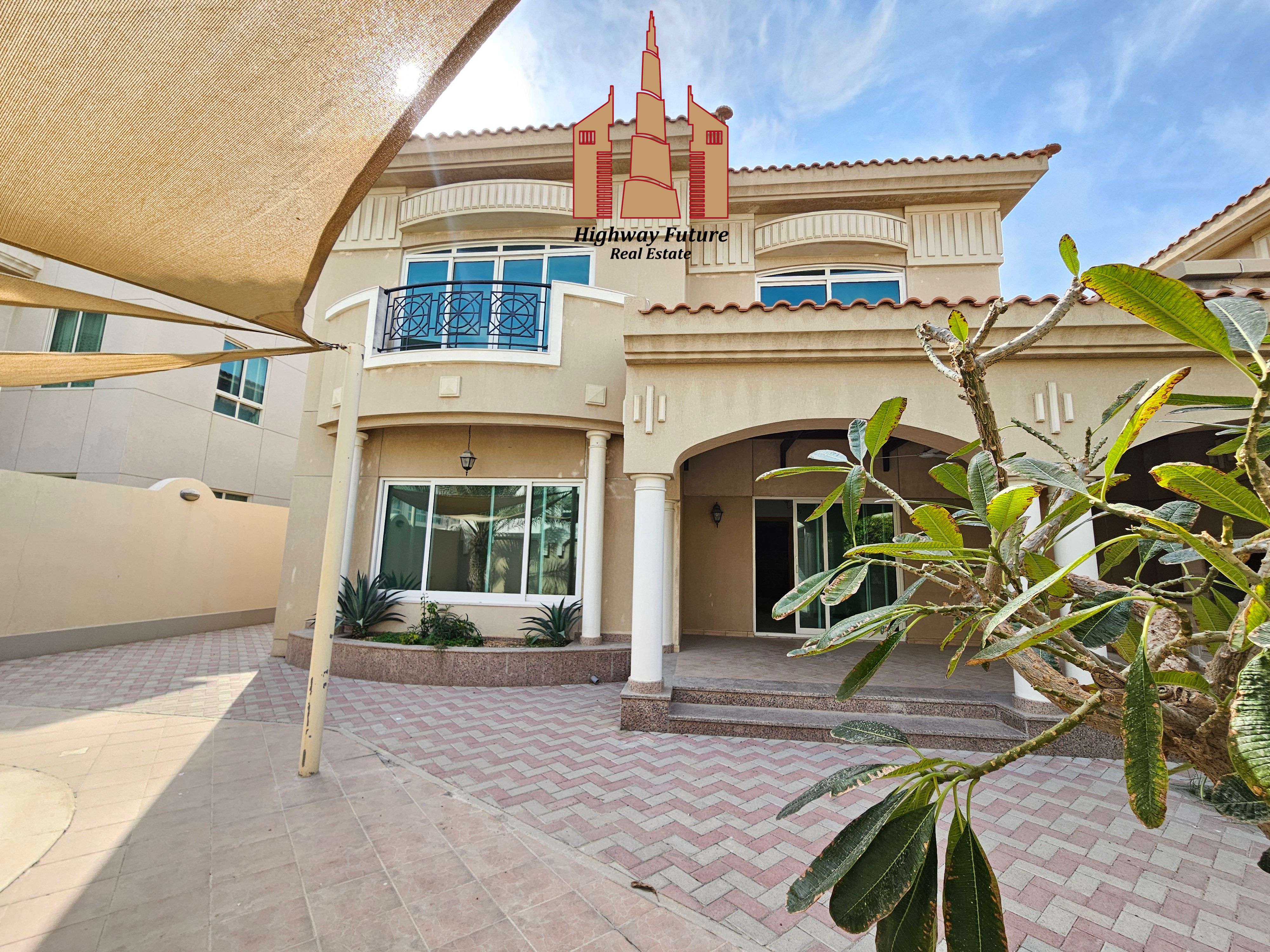 Luxury Villa 4 Bedroom with pool Wardrobe Balcony Maids room store room Big hall Central AC All Master room 140k
