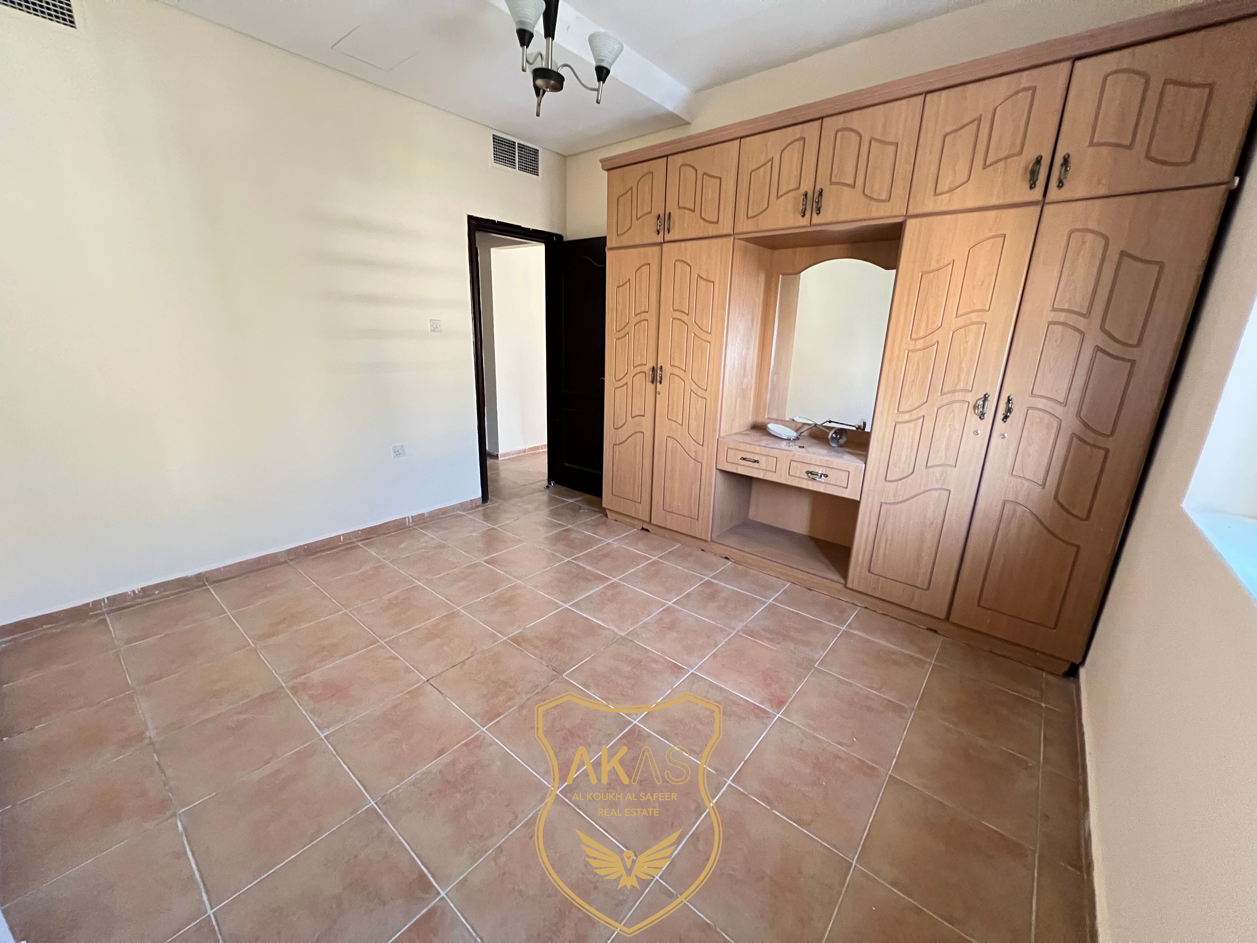 HOT Offer spacious 1BHK Apartment Rent 28000AED Yearly