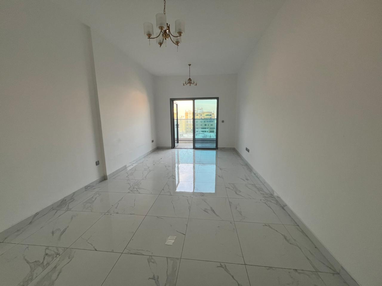 Luxury 2BR apartment with living room – Balcony – Parking – Built-in wardrobes – 3 Bathrooms – Families