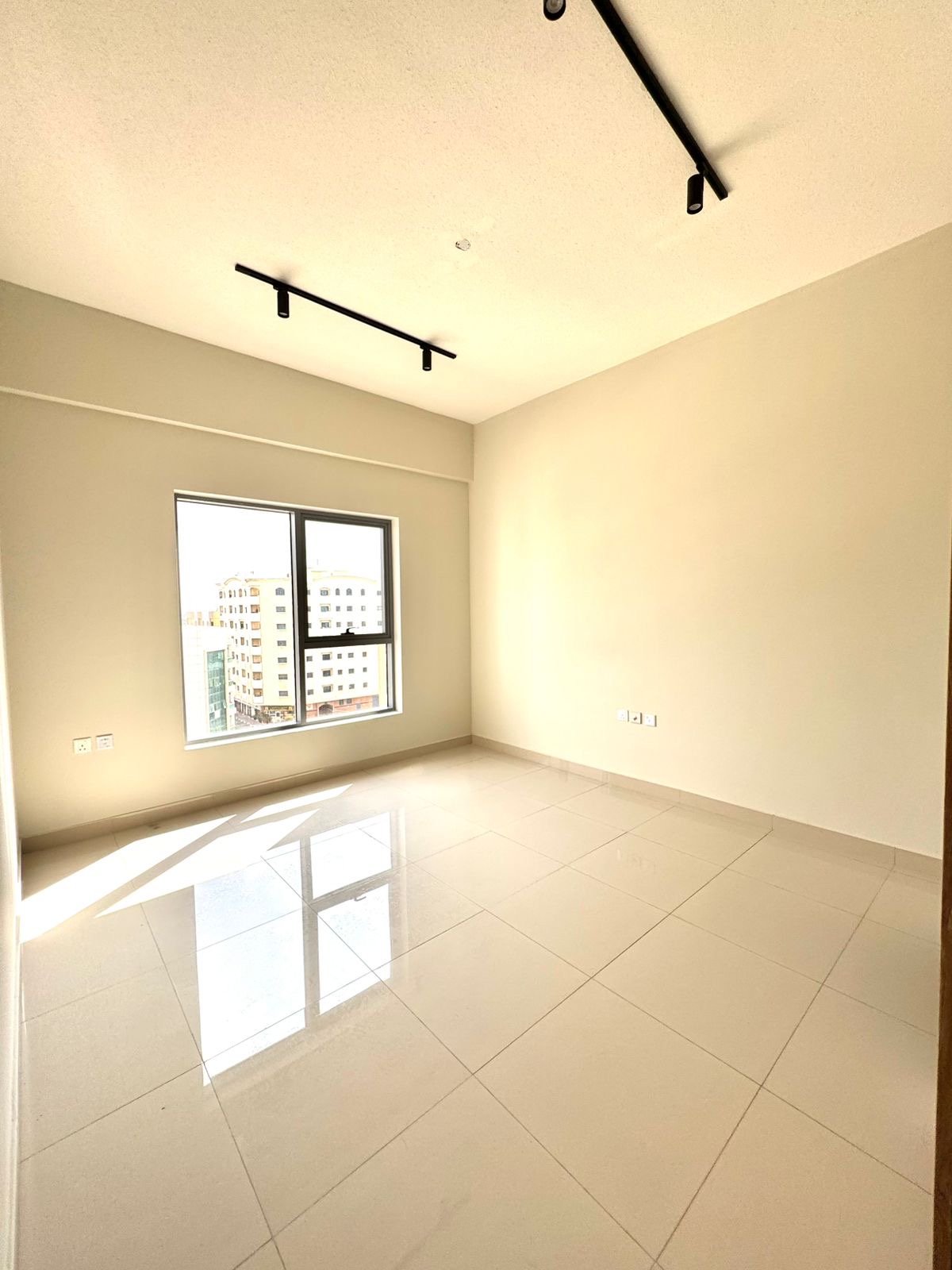 For luxury, there's an address: 3 rooms and a hall (first occupant) in Al Nuaimiya 1 | One month free | Next to Al Hikma School | Royal finishing"
