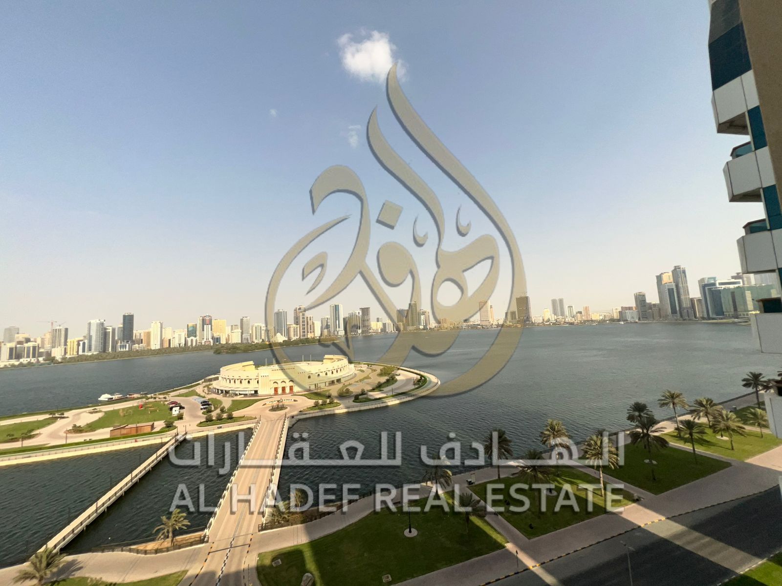 Elite Waterfront Living with Exceptional Benefits Al Hadef Real Estate presents a rare opportunity to reside in a premium 3-bedroom apartment with an
