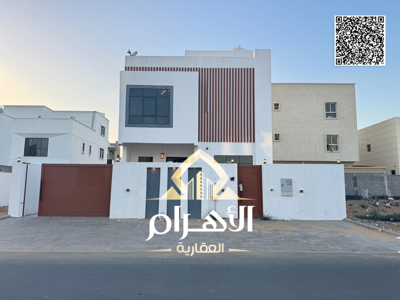 With electricity, water, and air conditioning, own your dream villa and invest in a luxurious villa in the heart of Al Zahia.