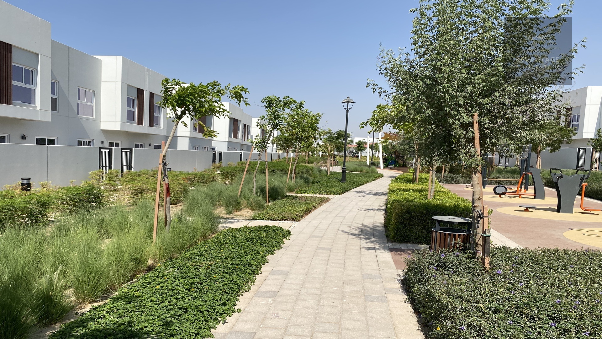 Corner | On The Park | Vacating Soon | Amaranta 3