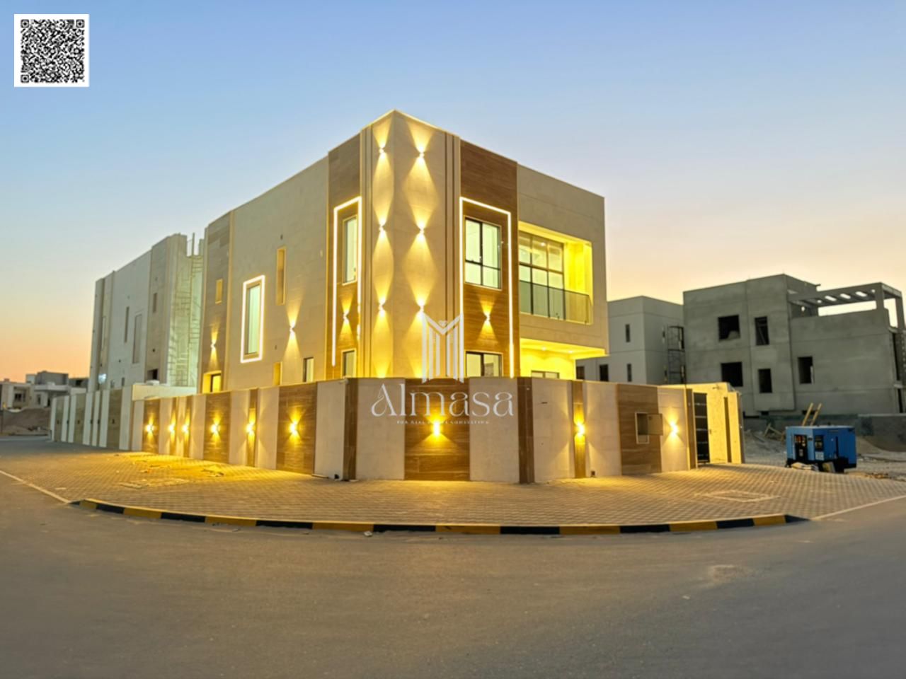 A golden opportunity to own a corner villa with a modern design and high-end finishes at a special price and in a prime location close to all services